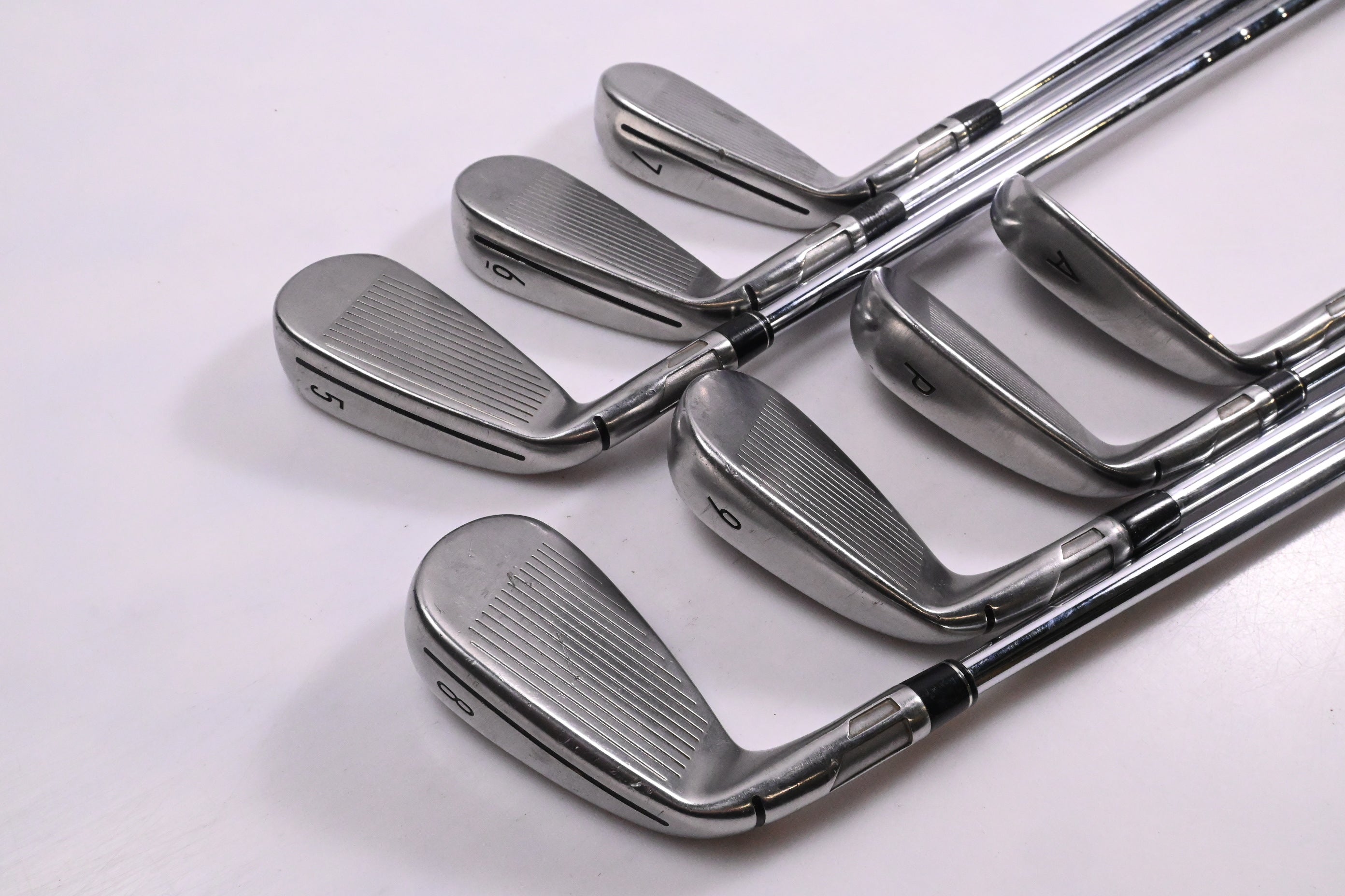 Taylormade Stealth Irons / 5-PW+AW / Stiff Flex Dynamic Gold 105 S300 Shafts