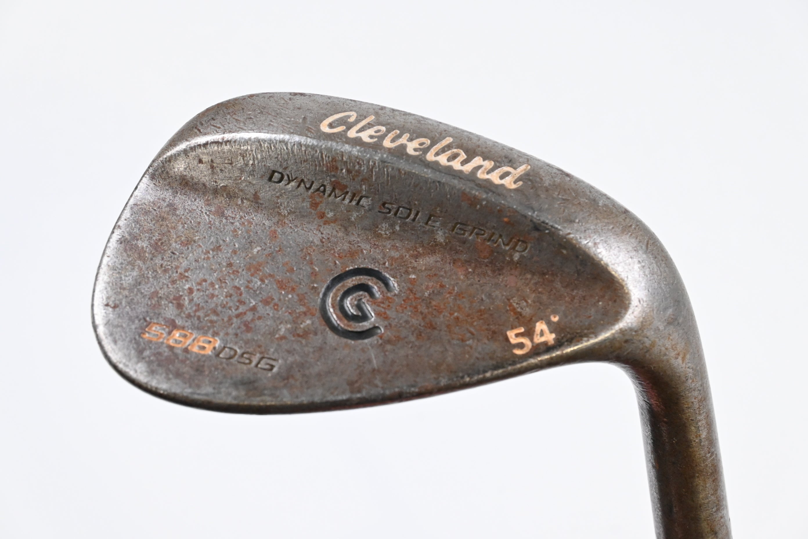 Cleveland 588 DSG Sand Wedge / 54 Degree / Stiff Flex True Temper TX-90