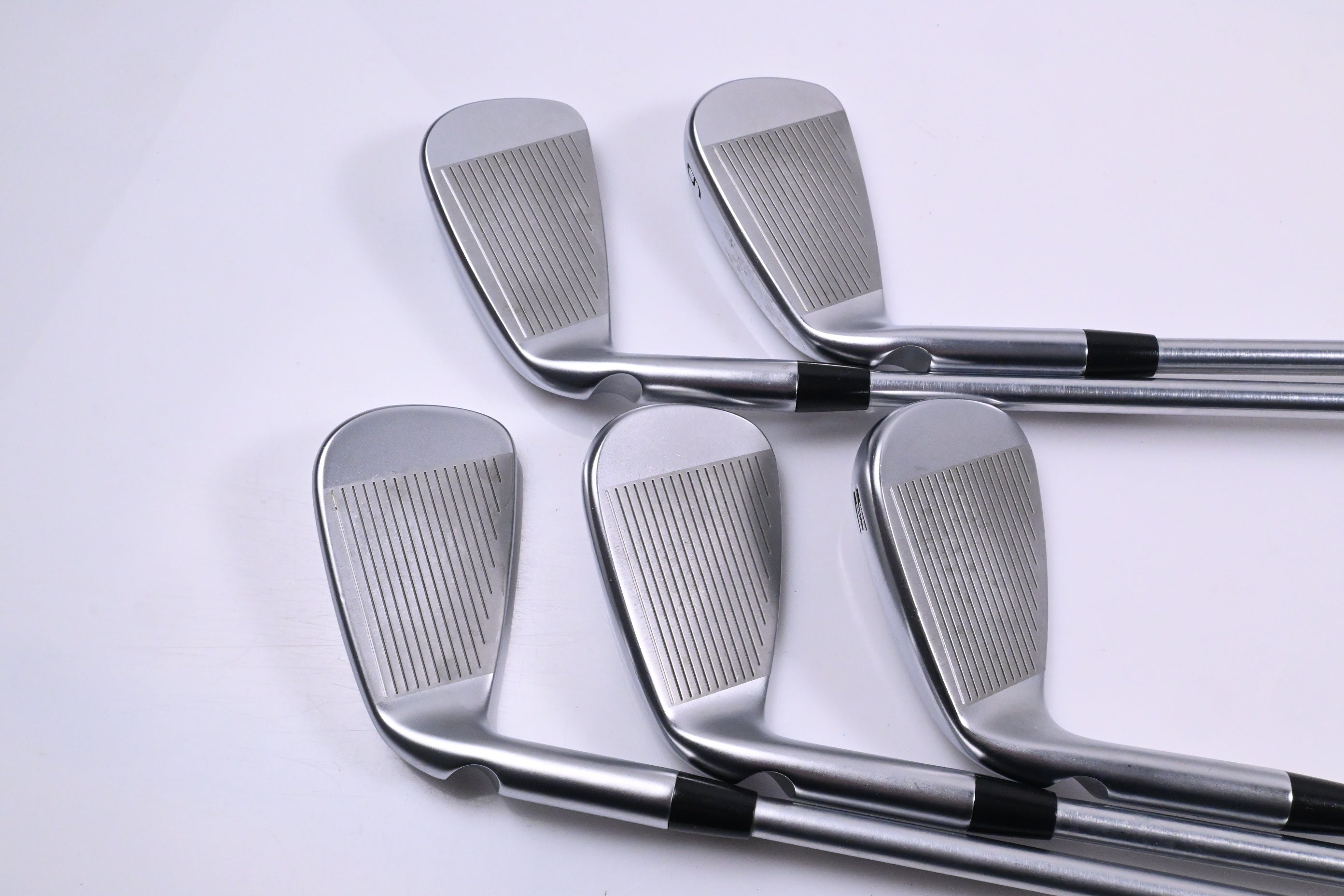 Ping i530 Irons / 5-PW / Black Dot / Regular Flex Project X IO 105 / No #8 Iron