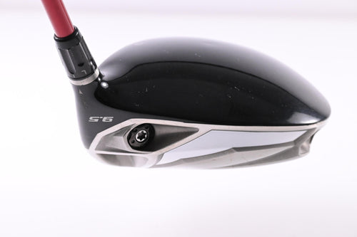 Taylormade R9 Driver / 9.5 Degree / Stiff Flex Aldila Voodoo SVS6 Shaft