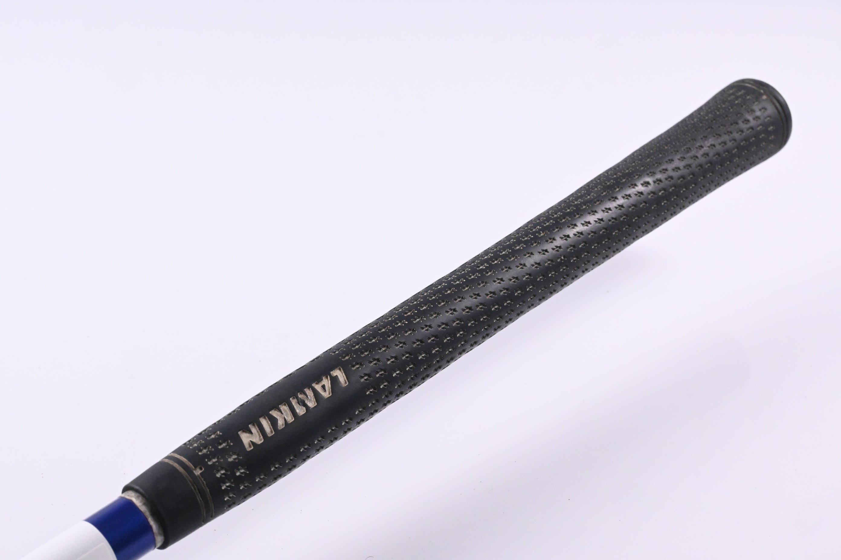 Left Hand Titleist 907 D2 Driver / 10.5 Degree / Regular Flex Tour AD YS-6+