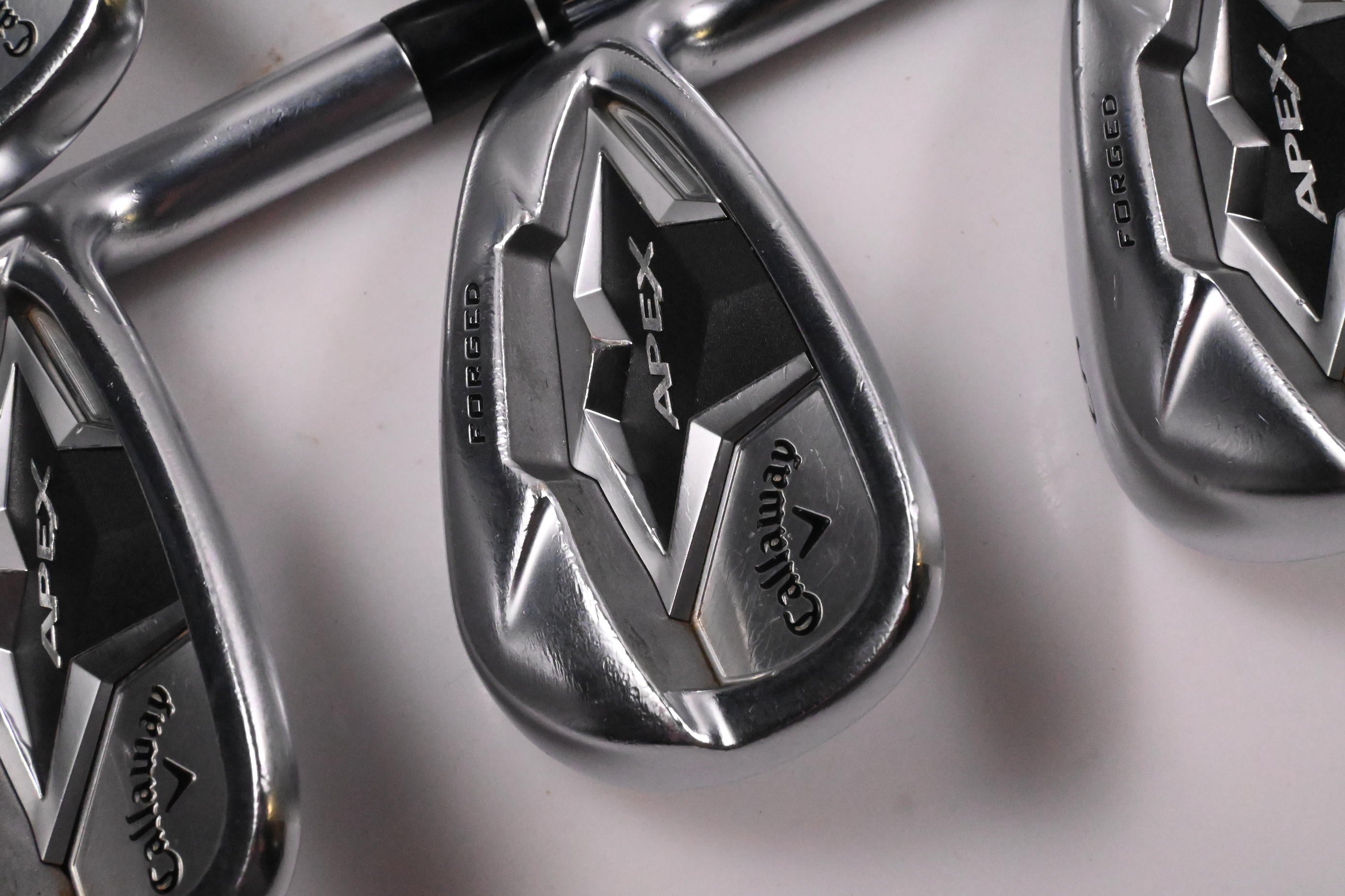 Callaway Apex 19 Irons / 7-PW+SW / Regular Flex True Temper Elevate 95 Shafts