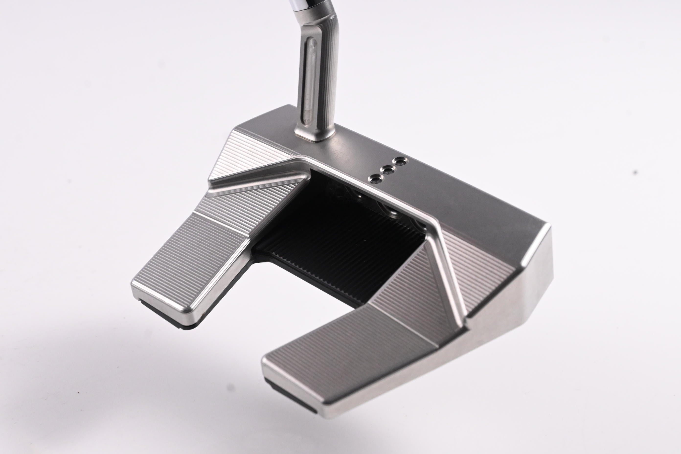 Scotty Cameron 2024 Phantom 5.5 Putter / 34 Inch