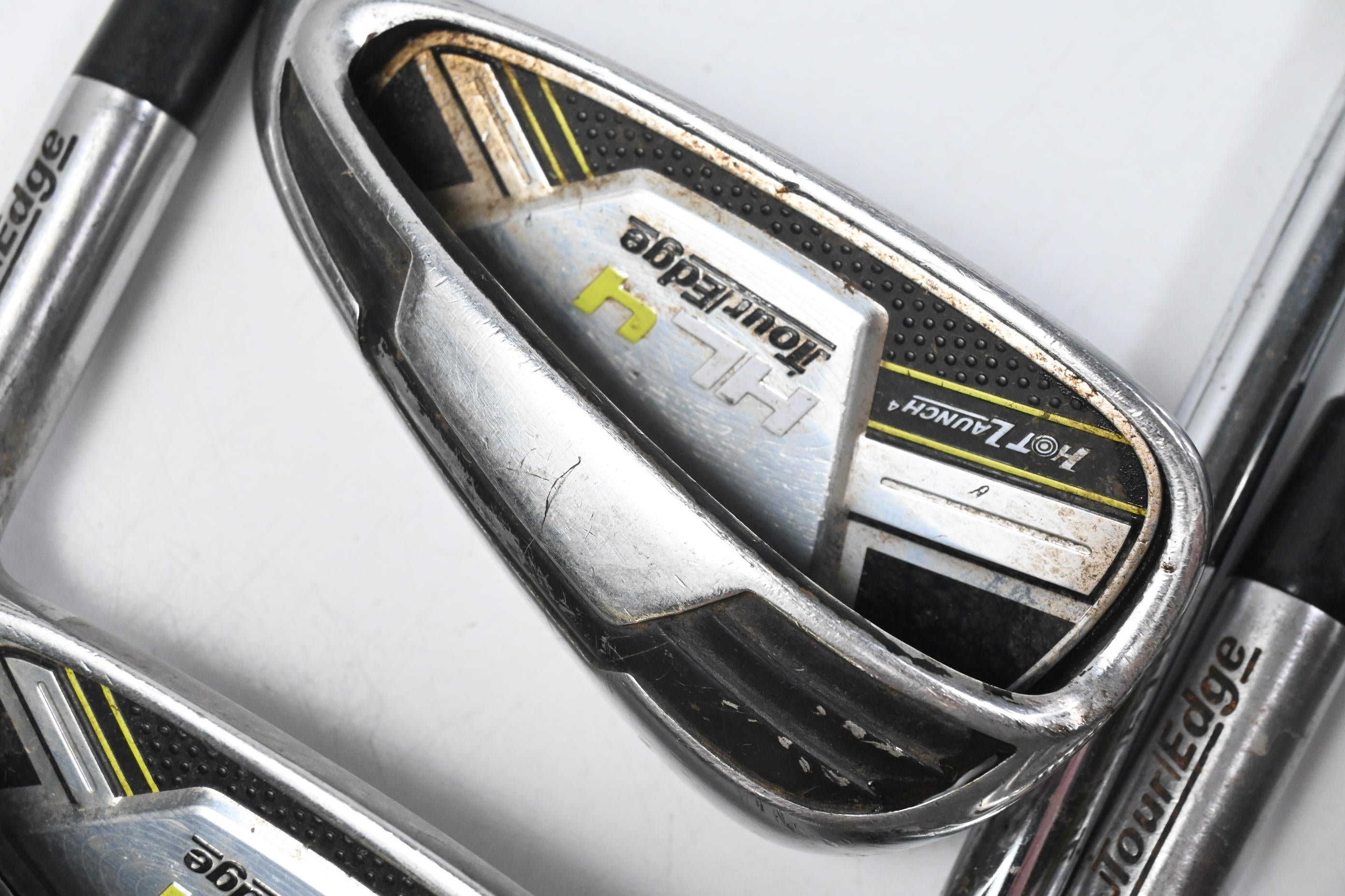 Tour Edge HL4 Irons / 6-PW / UniFlex HL4 Hot Launch Shafts