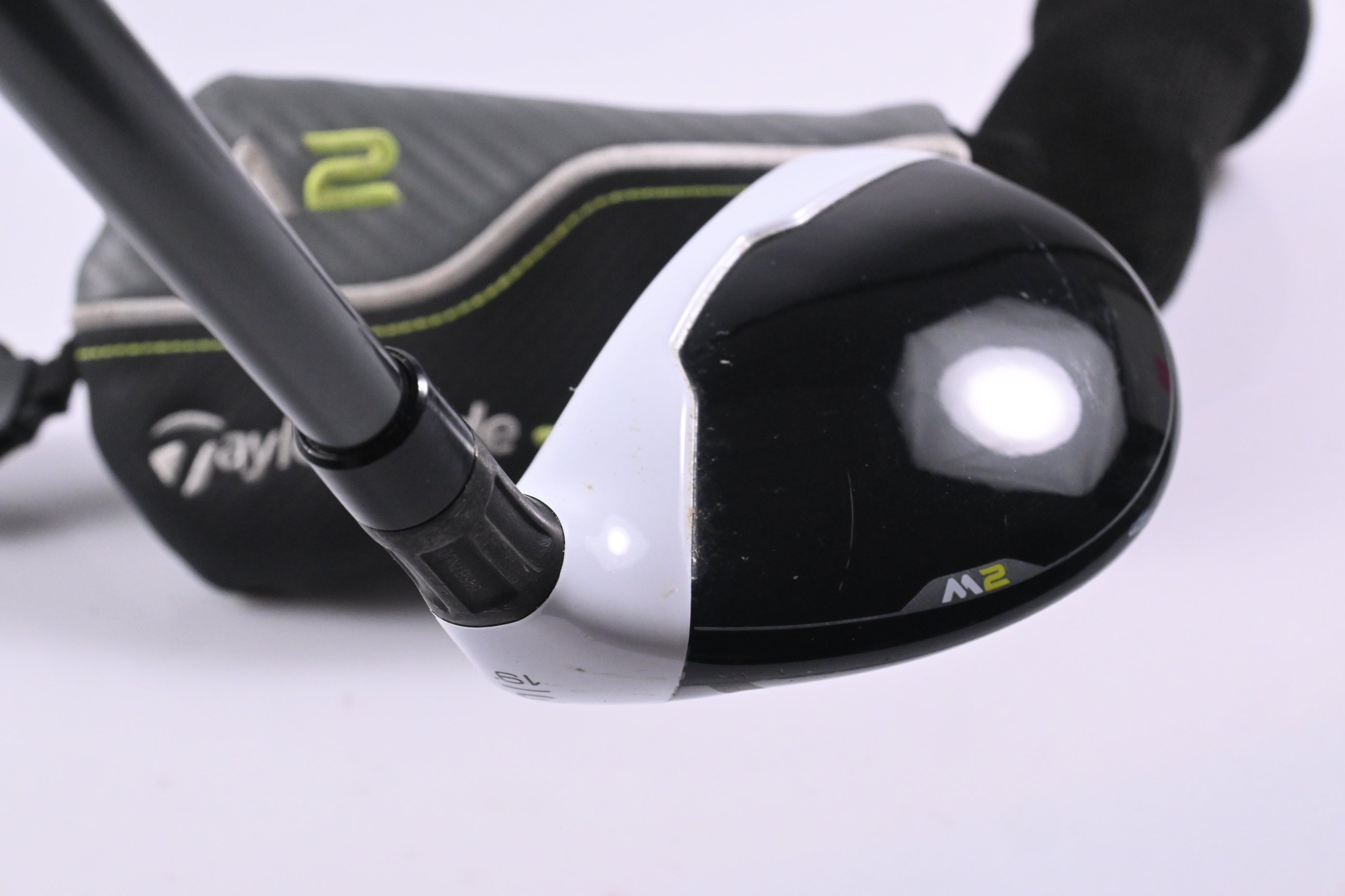 Taylormade M2 2017 #3 Hybrid / 19 Degree / Regular Flex M2 REAX 65 Shaft