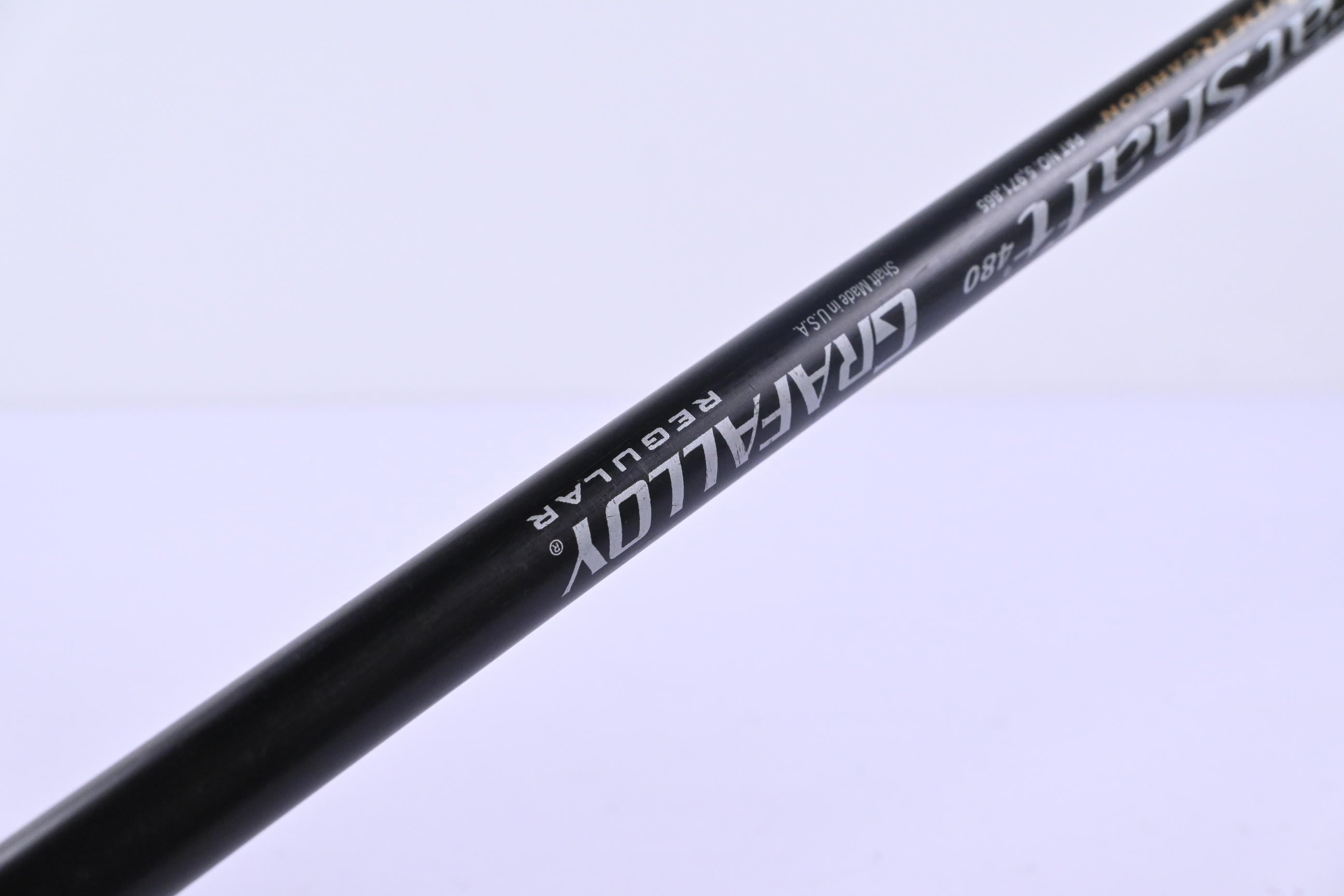 Wilson Deep Red Driver / 10.5 Degree / Regular Flex Grafalloy FatShaft 480