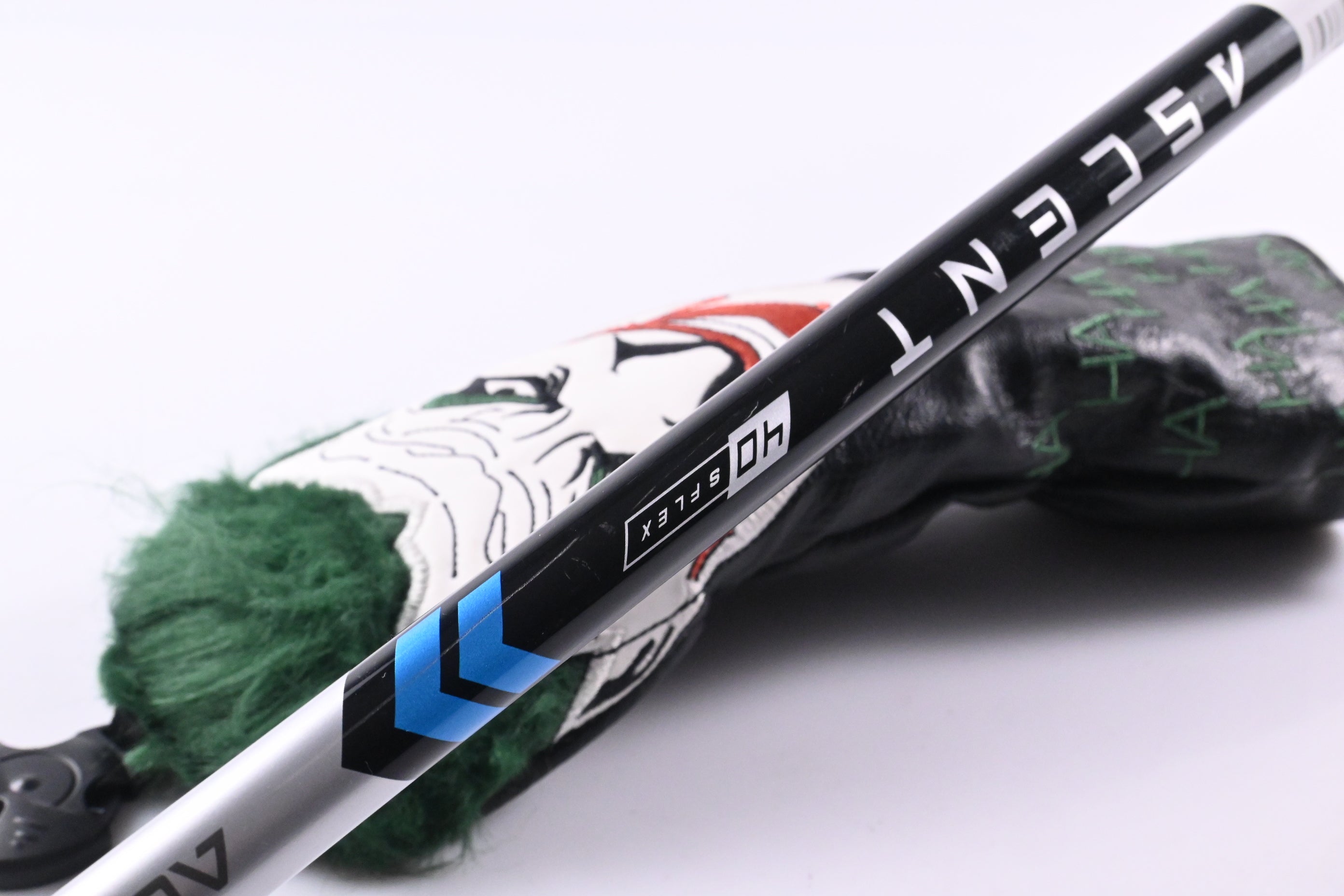 Cleveland Halo XL Hy-Wood #3 Hybrid / 17 Degree / Stiff Flex Aldila Ascent 40