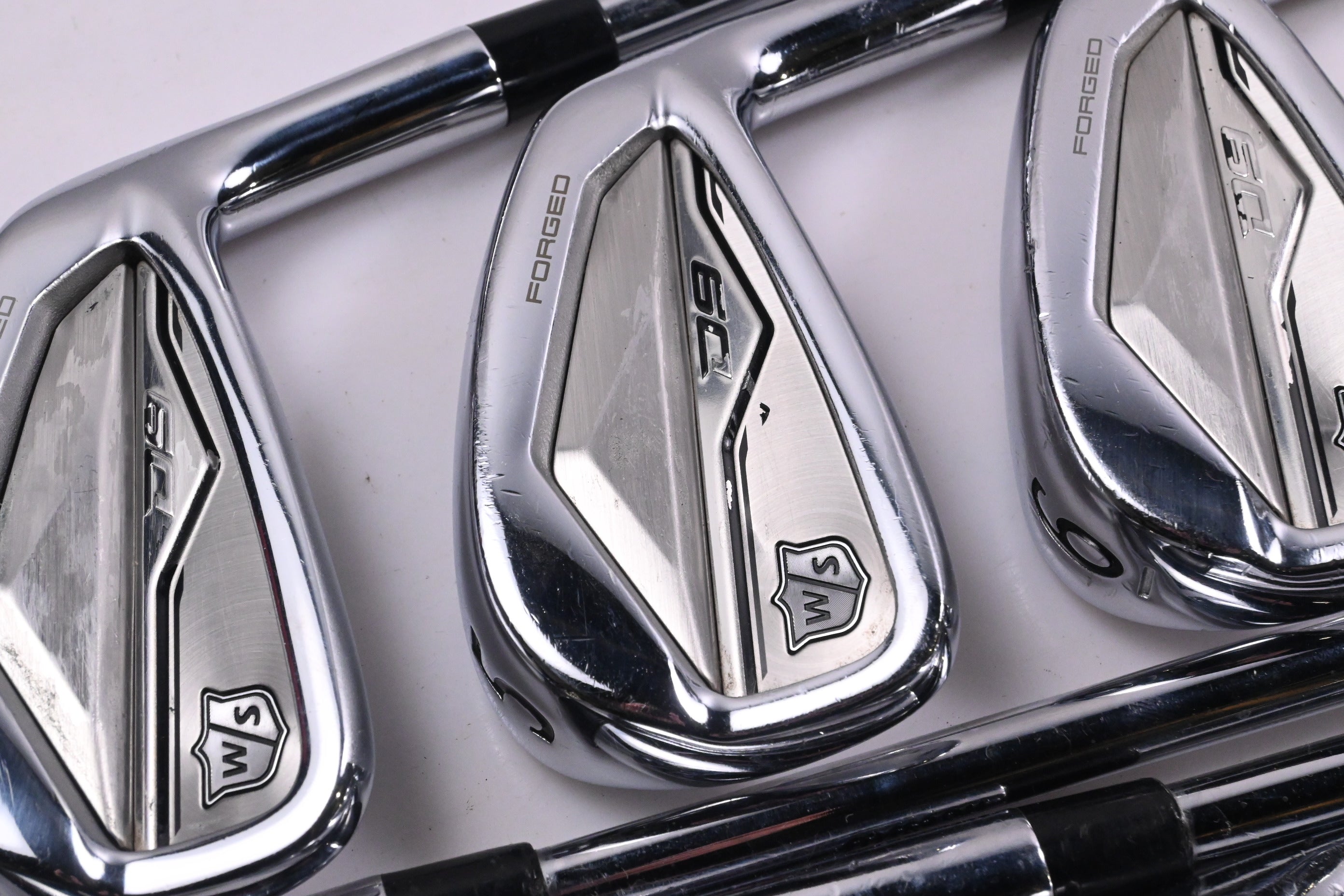 Wilson D9 Forged Irons / 4-PW / Stiff Flex KBS Tour 120 Shafts