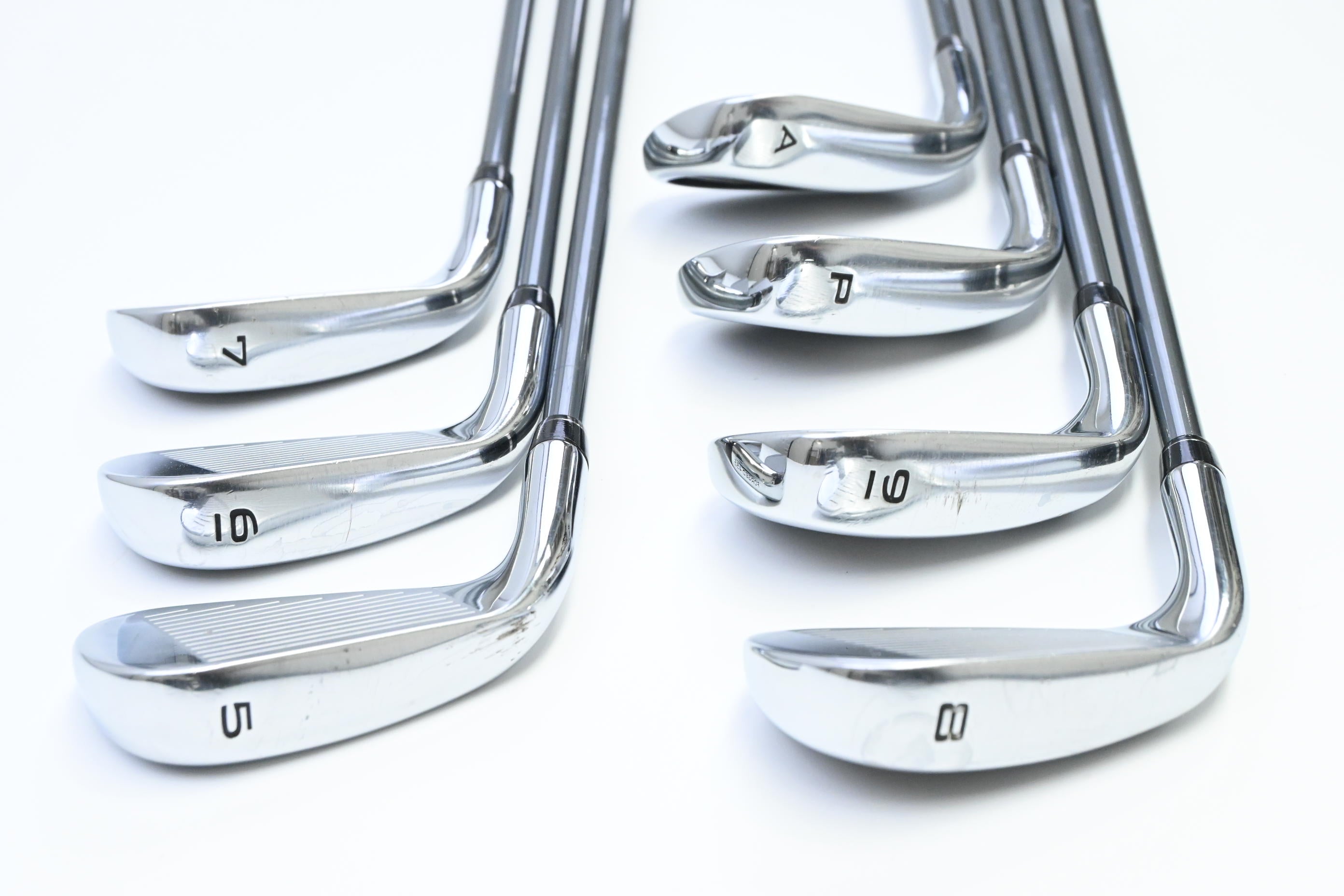 Callaway Paradym Irons / 5-PW+AW / Regular Flex HZRDUS Gen4 Silver 65 Shafts