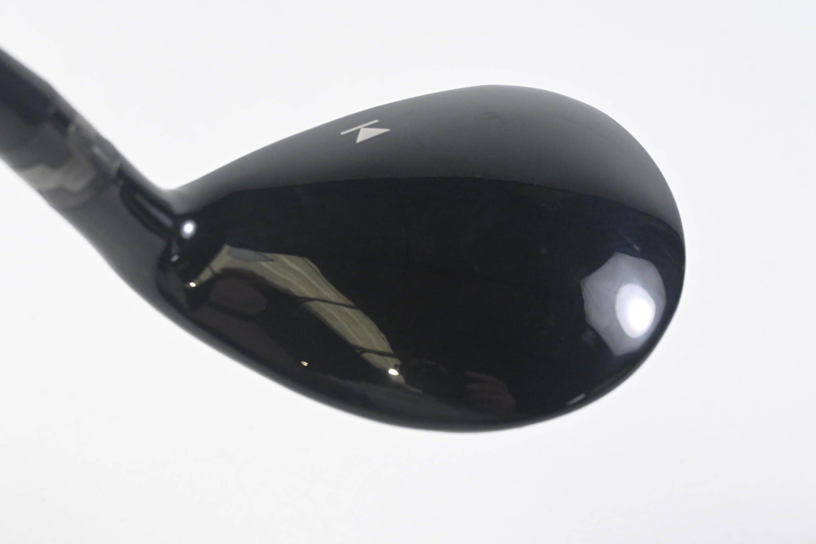 Titleist 910 F #3 Wood / 15 Degree / X-Flex Diamana 'ahina 82 Shaft