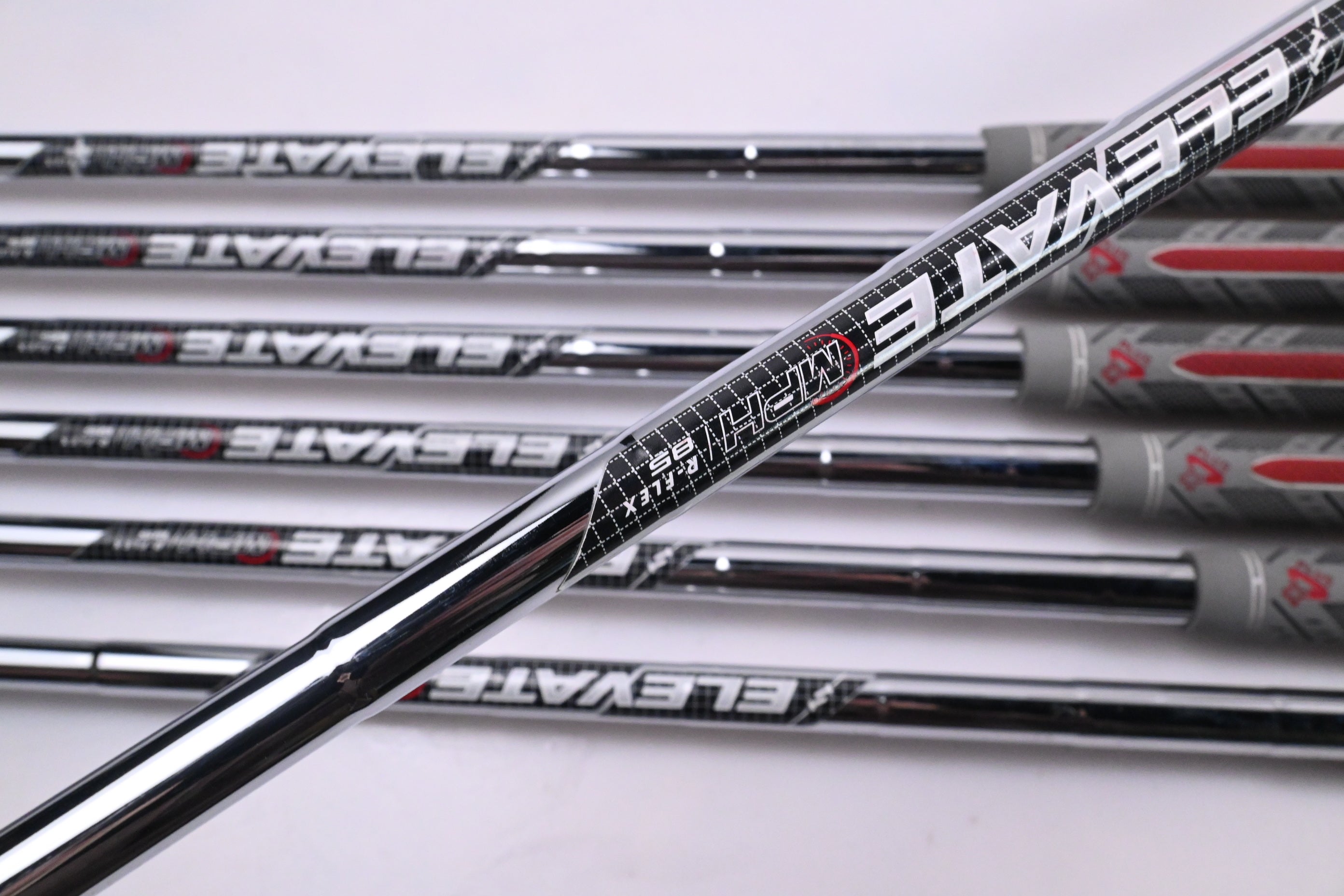 Callaway Paradym Irons / 5-PW+AW / Regular Flex Elevate MPH 85 Shafts