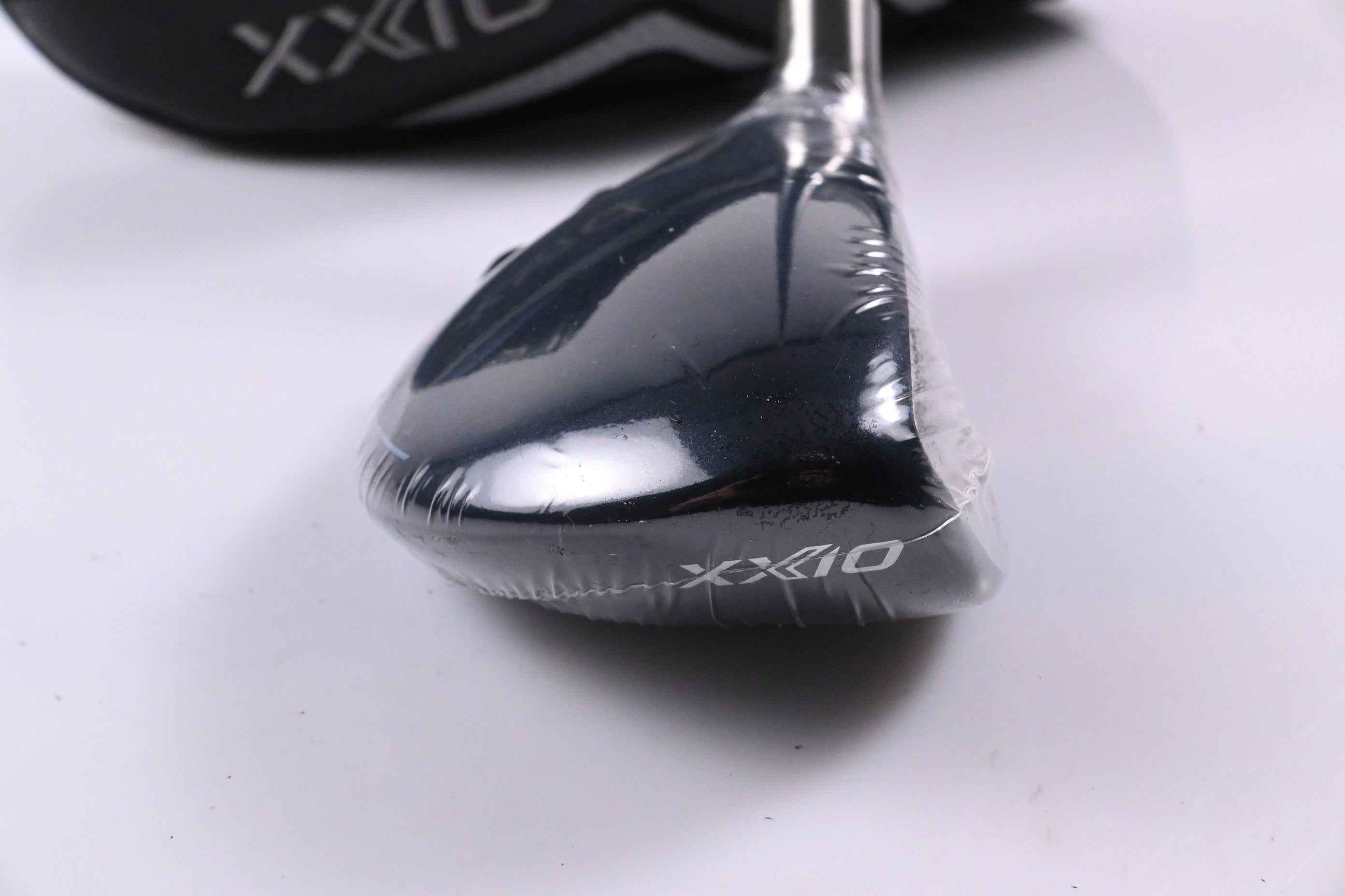 XXIO 14 #4 Hybrid / 20 Degree / Regular Flex XXIO MP 1400 40 Shaft