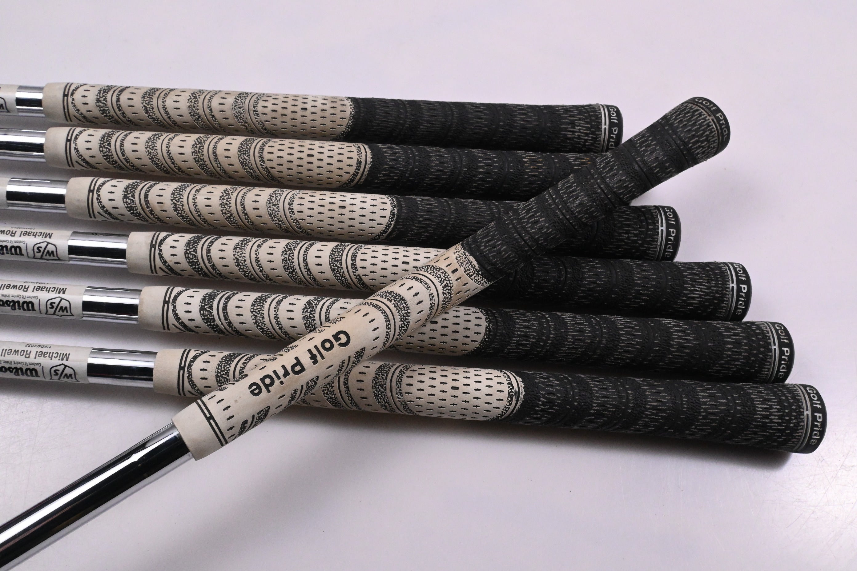 Wilson D9 Forged Irons / 4-PW / Stiff Flex KBS Tour 120 Shafts