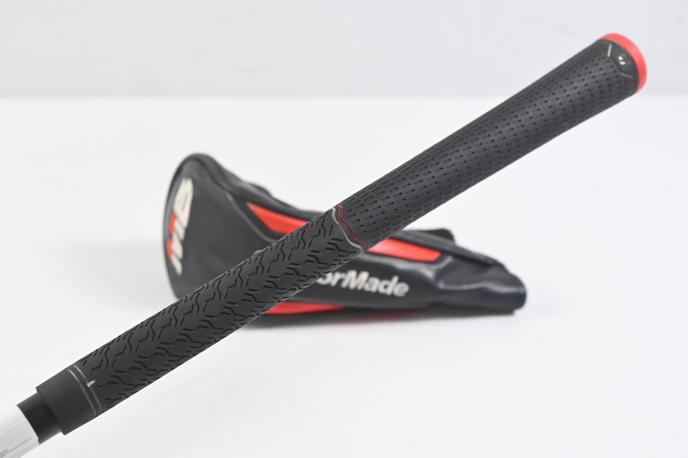 Taylormade M6 #3 Hybrid / 19 Degree / Stiff Flex Hzrdus Black 85 Shaft