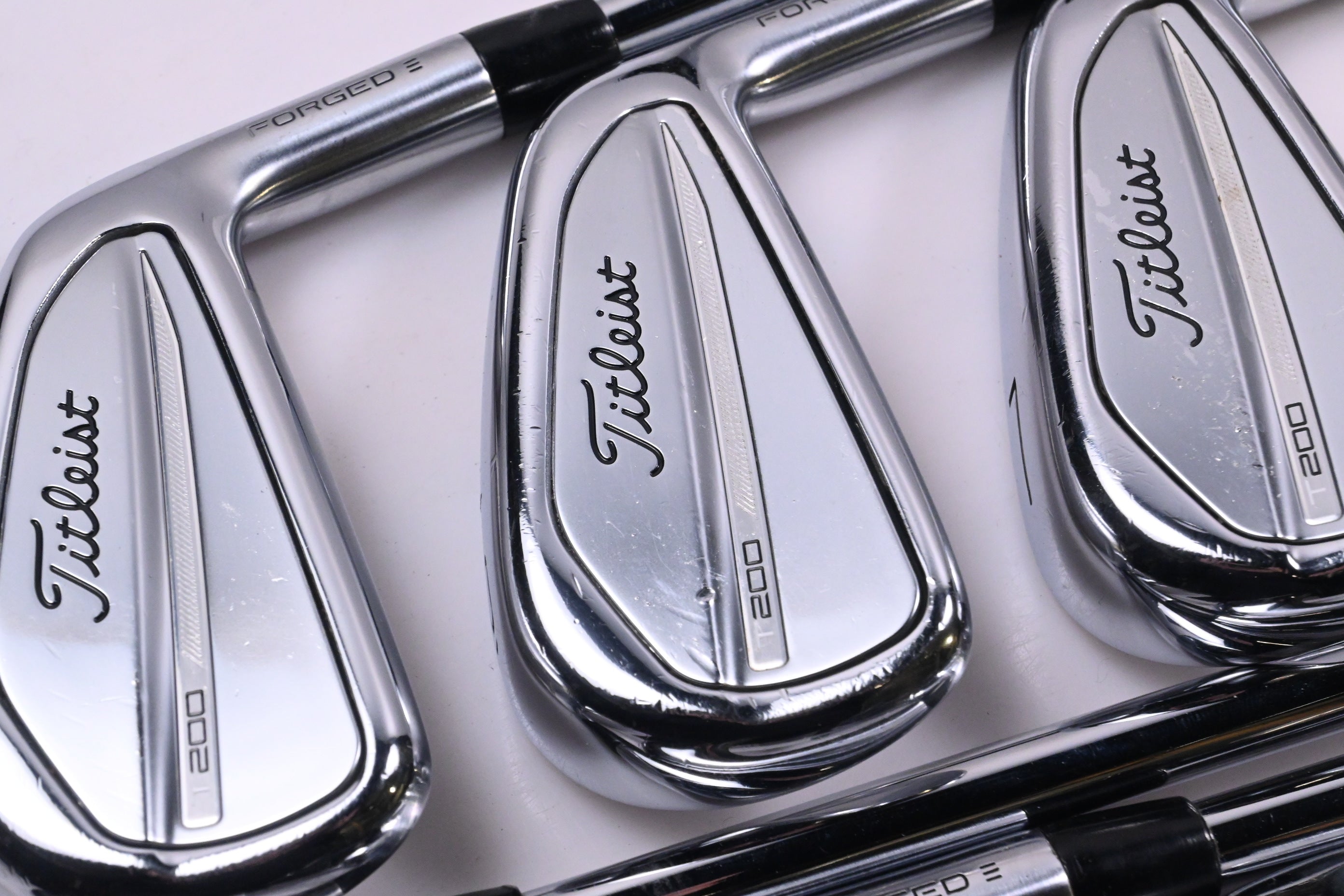 Titleist T200 2023 Irons / 5-PW+48° / Regular Flex Project X LZ 115 Shafts