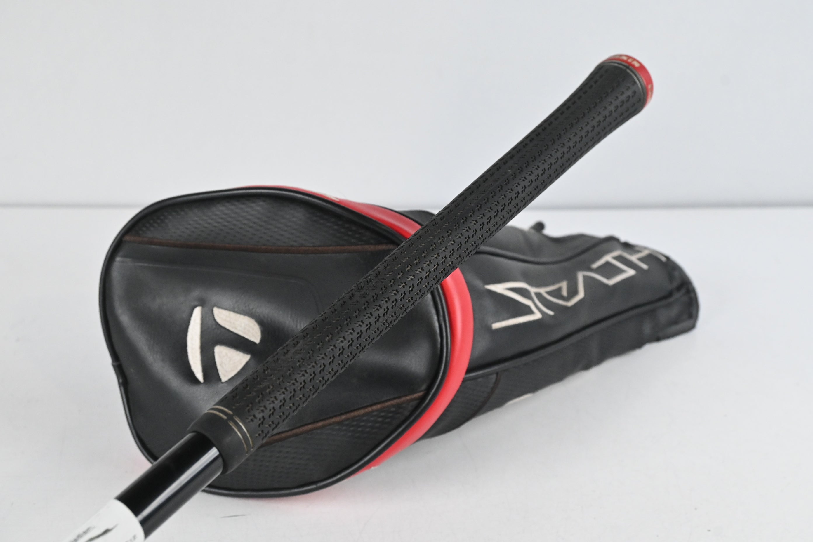 Taylormade Stealth Driver / 10.5 Degree / Regular Flex Ventus Red 5 Shaft