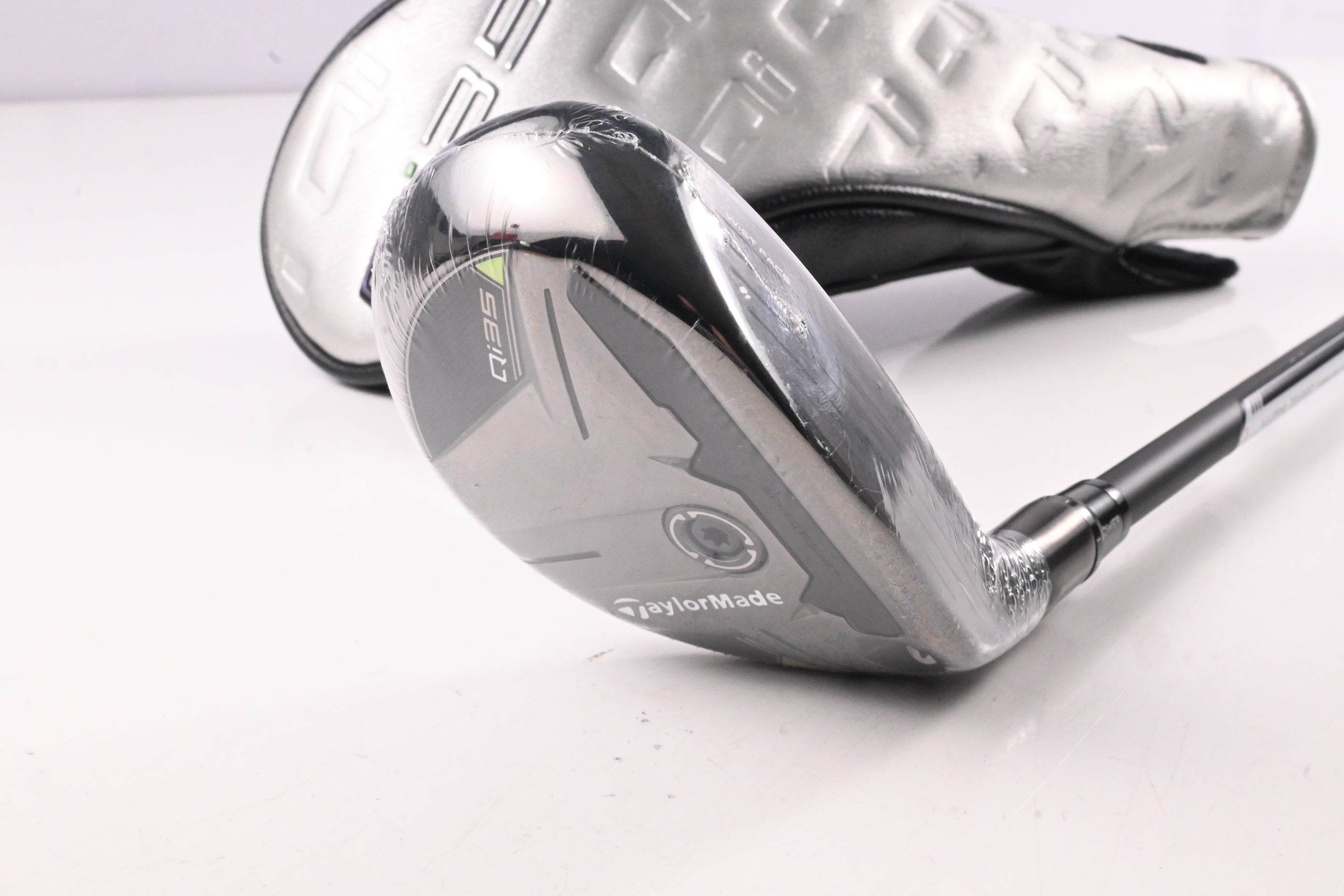 Taylormade Qi35 #3 Hybrid / 19 Degree / Stiff Flex Fujikura Ventus Blue 7 Shaft