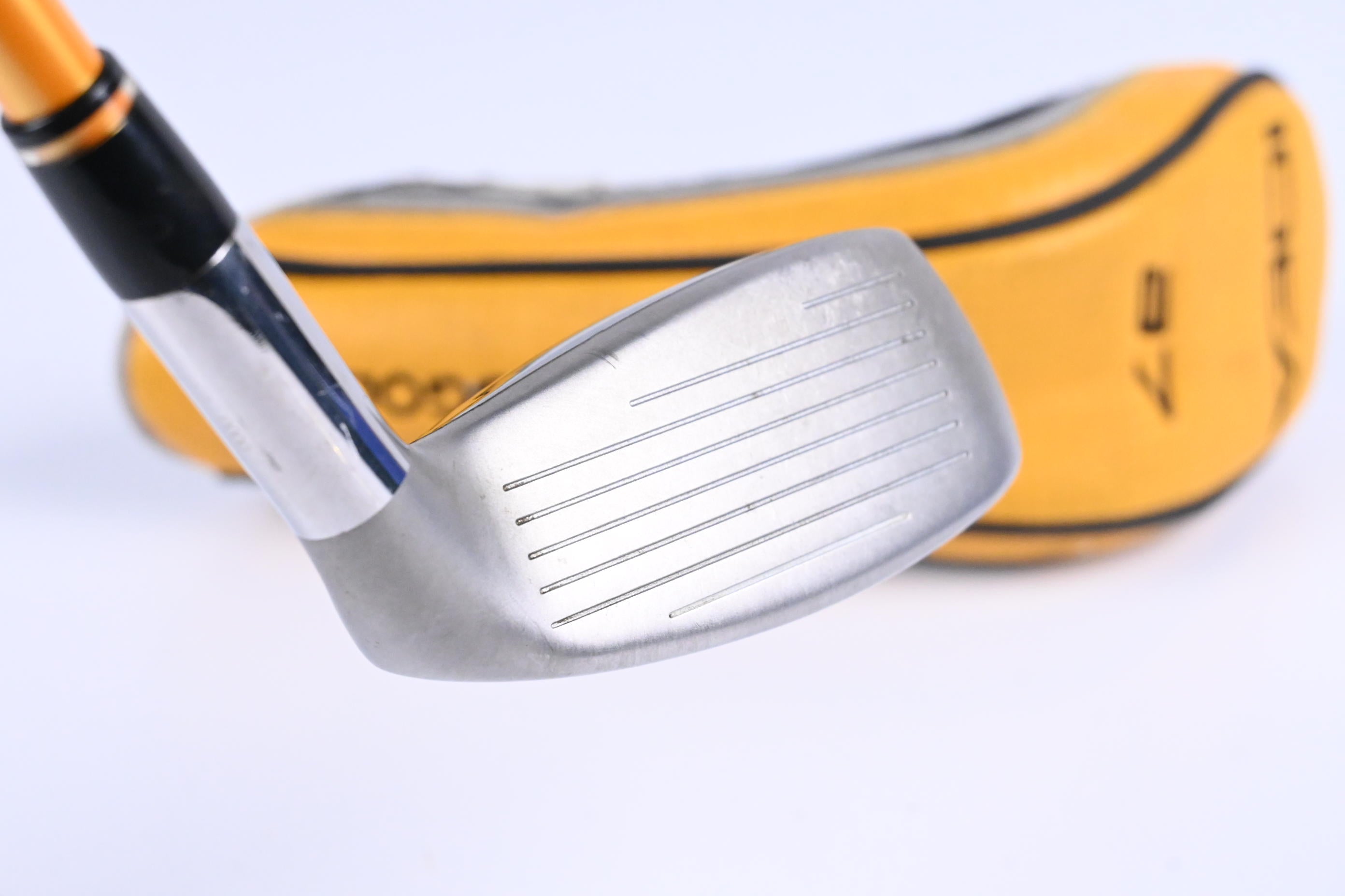 Left Hand Adams Idea A7 #4 Hybrid / 22 Degree / Stiff Flex UST AXIV Core 85