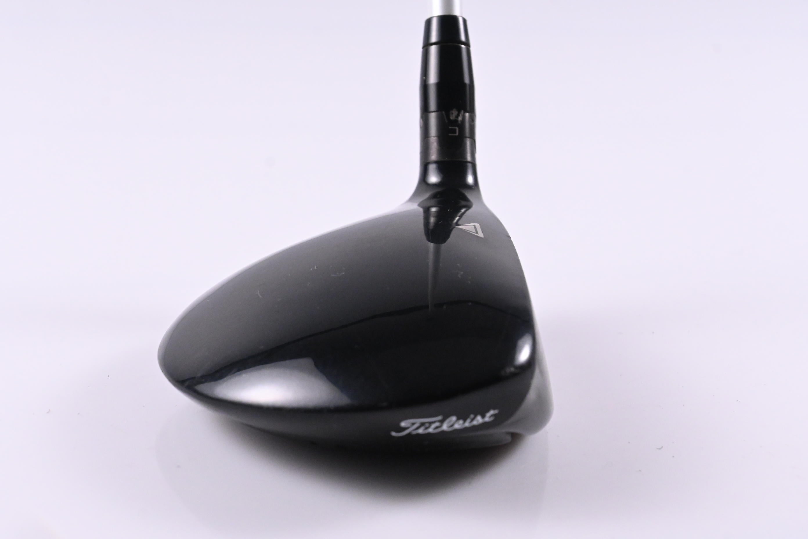 Titleist 915 F #3 Wood / 16.5 Degree / Stiff Flex Aldila Rogue Black 80 Shaft
