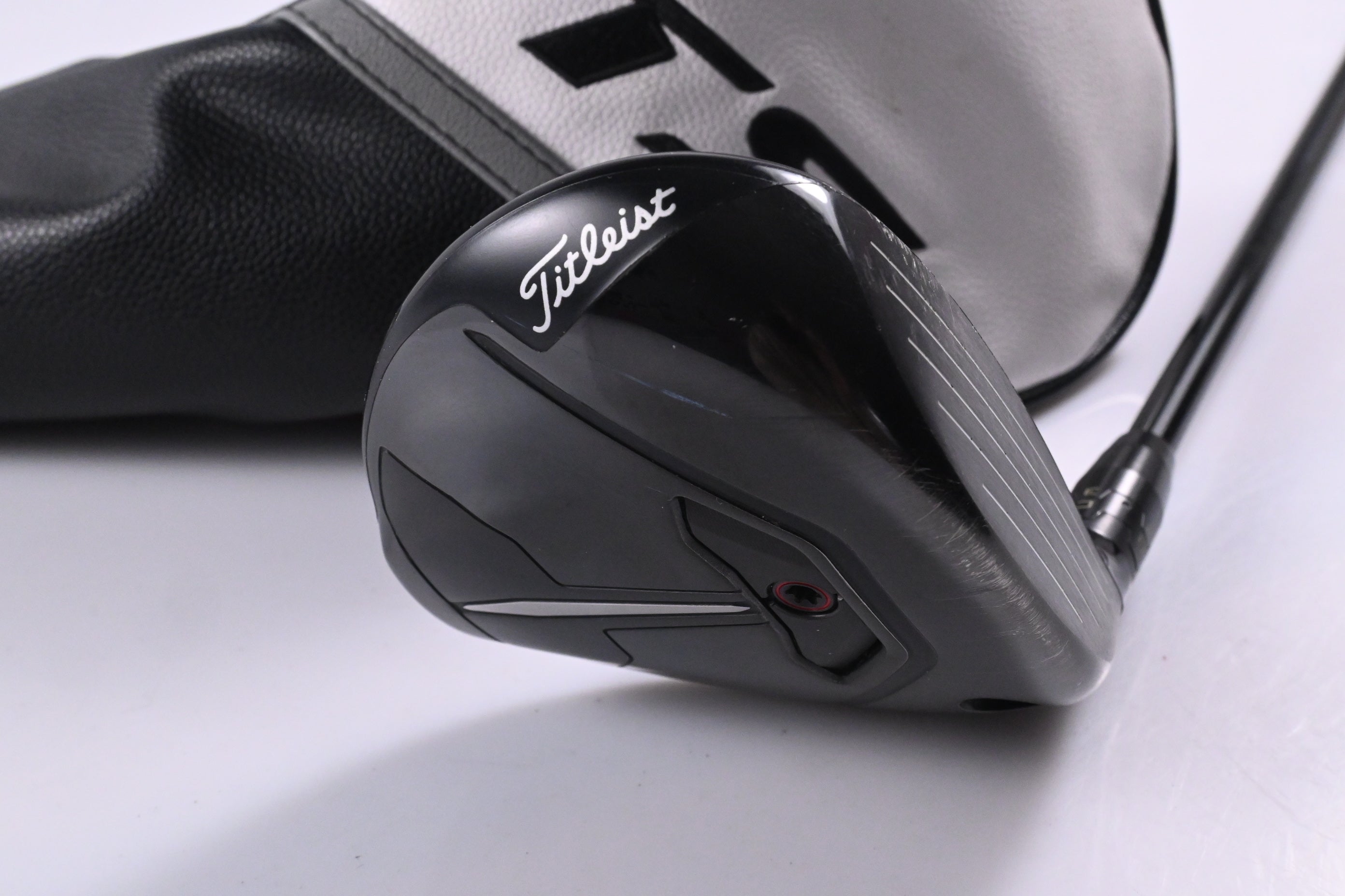 Titleist TSR2 #3 Wood / 15 Degree / Regular Flex Tensei AV Blue 65 Shaft