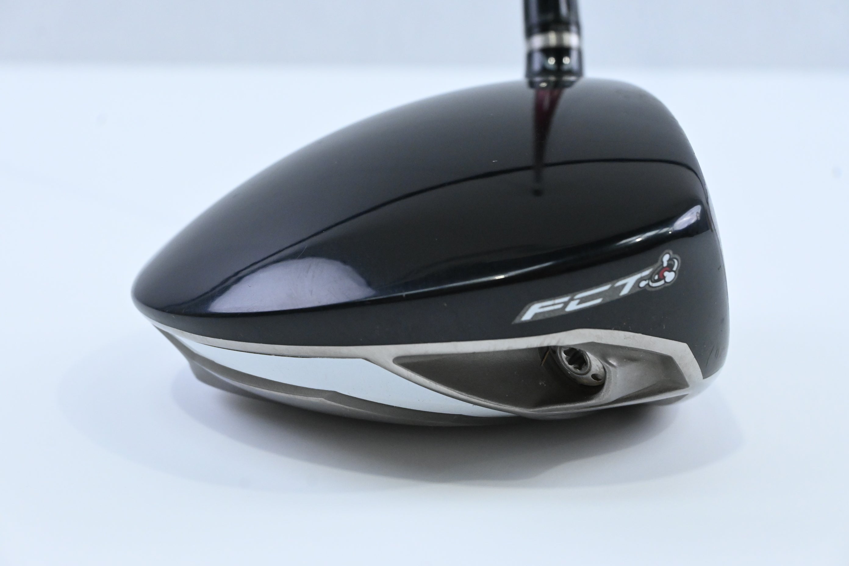 Taylormade R9 Driver / 10.5 Degree / Stiff Flex Fujikura Taylormade Shaft