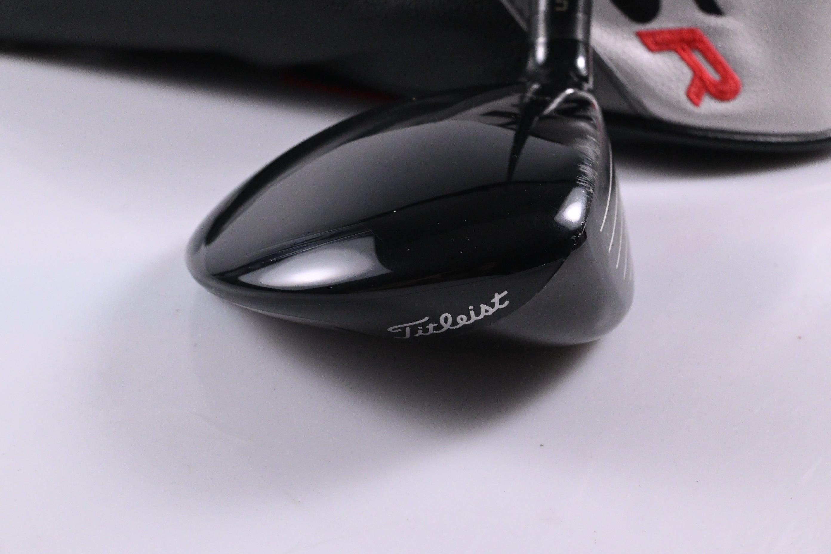 Titleist TSR2 #3 Wood / 15 Degree / Regular Flex Tensei AV Blue 65 Shaft