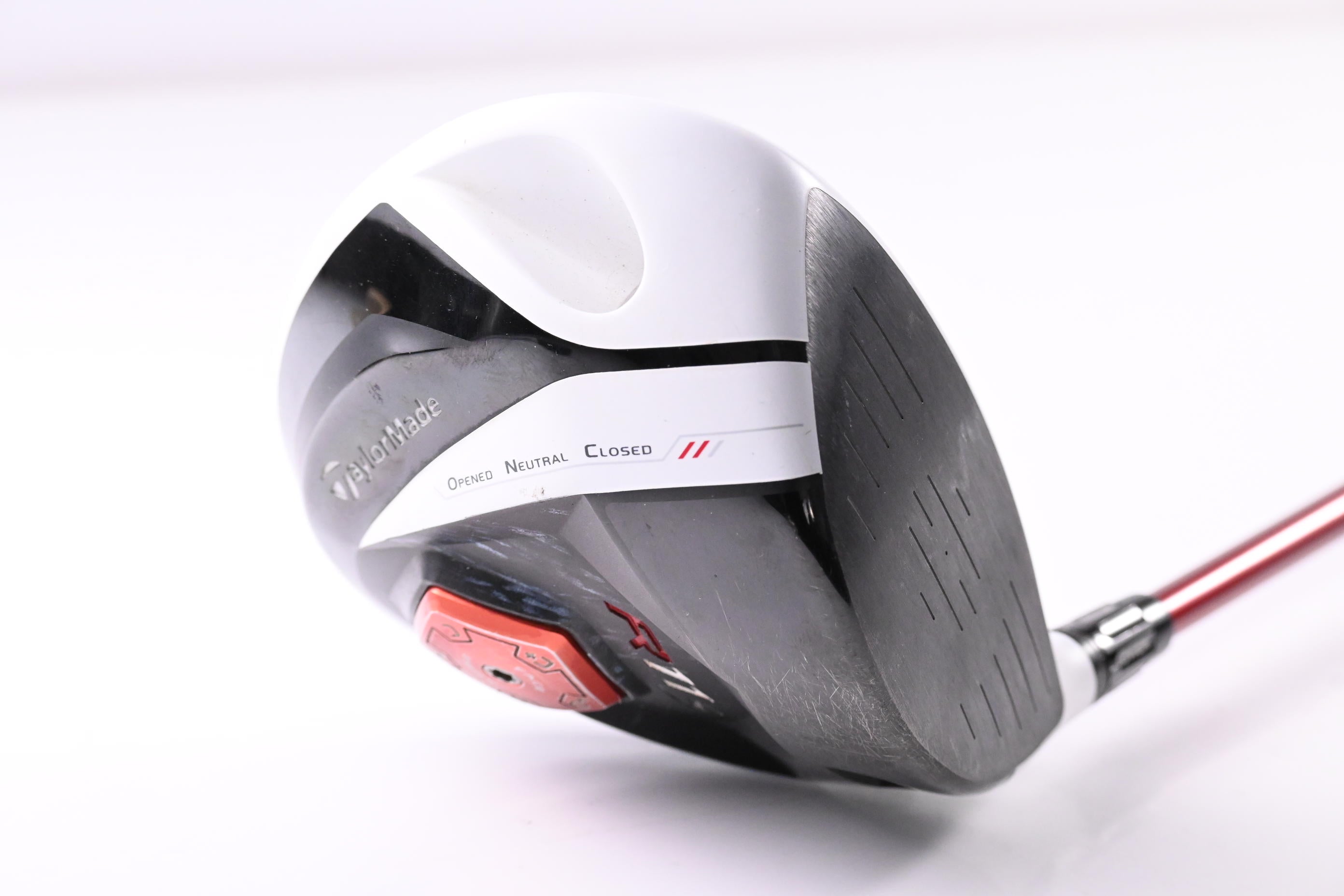 Tour Issue Taylormade R11S Driver / 10.5 Degree / X-Flex Fujikura Motore F3 60