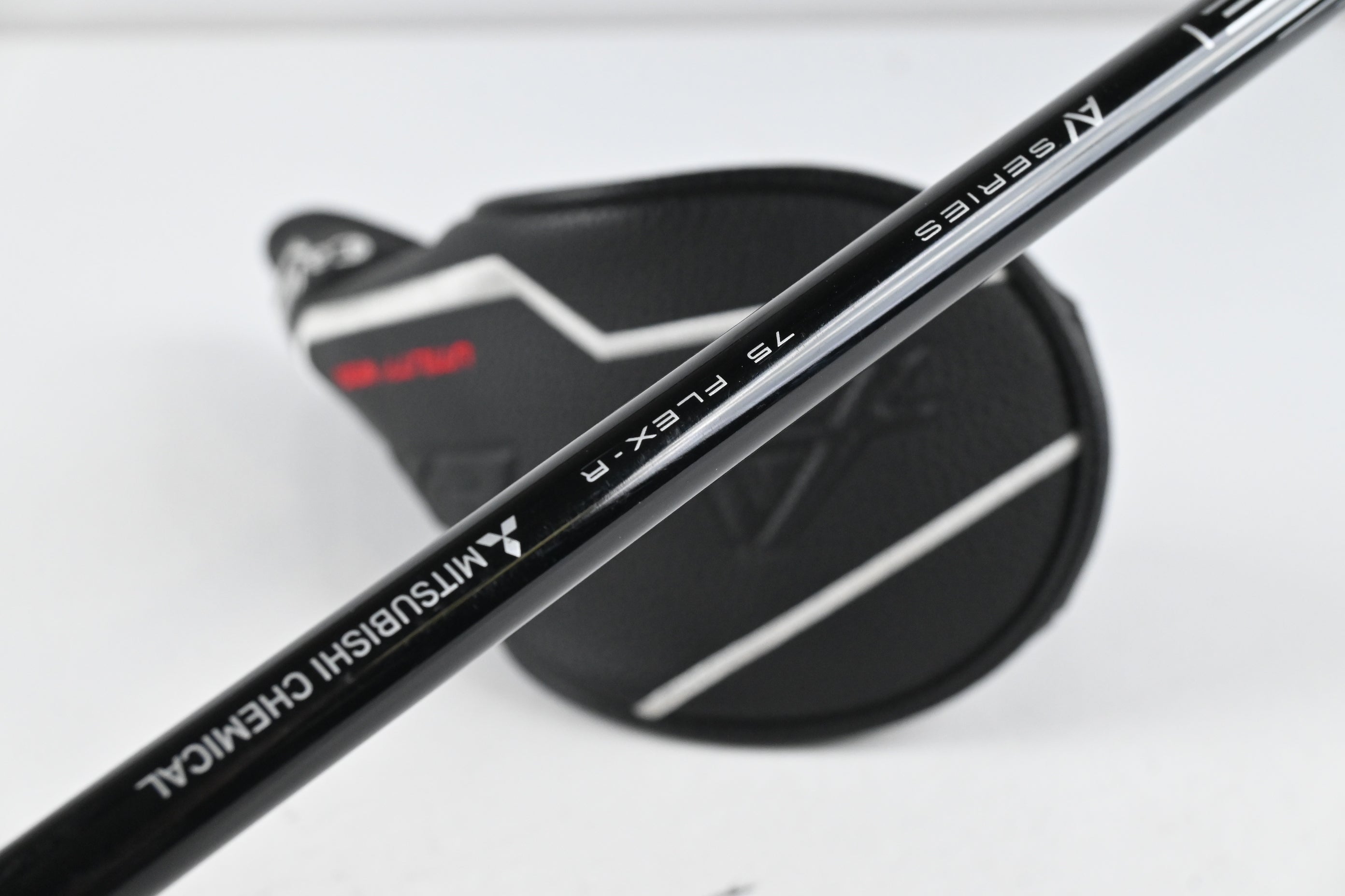 Left Hand Callaway Apex UW 2025 #4 Hybrid / 21 Degree / Regular Flex Tensei AV