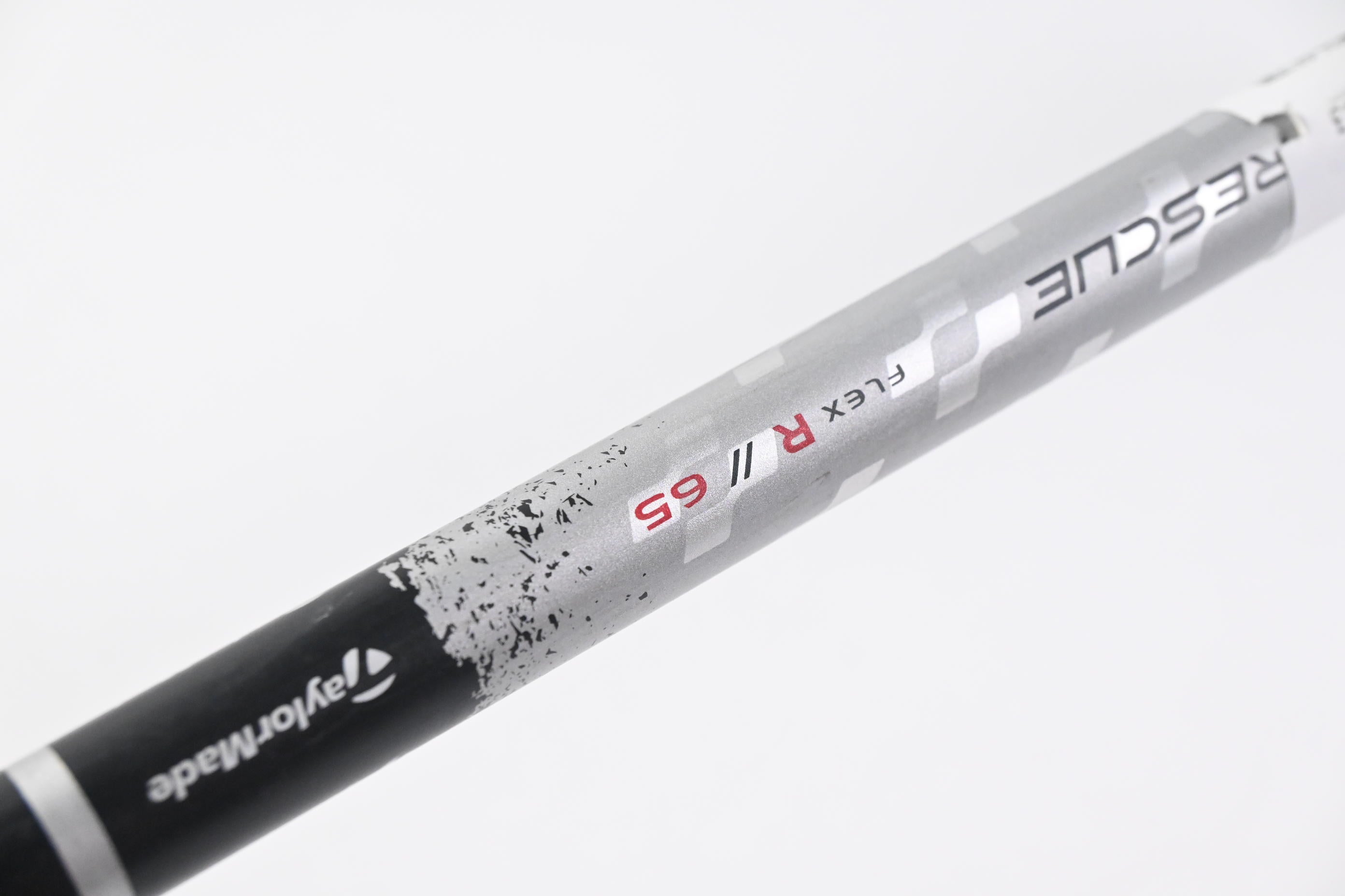 Taylormade Rescue 11 #2 Hybrid / 16 Degree / Regular Flex Aldila RIP 65 Shaft