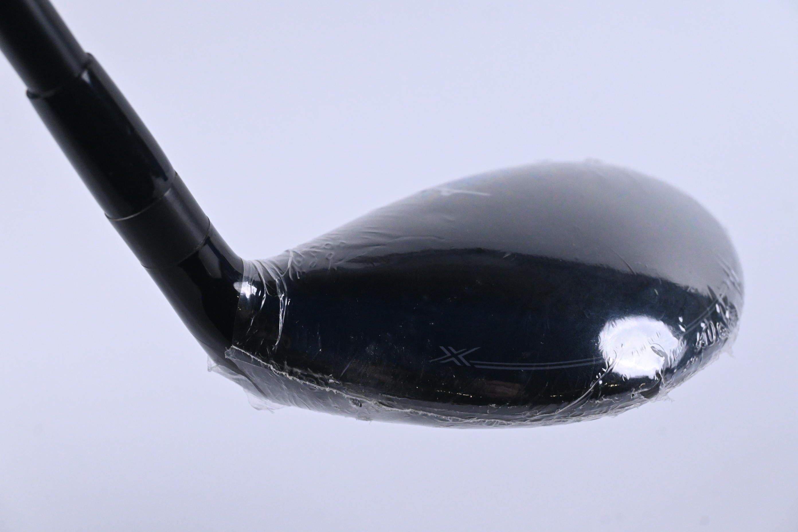 Ladies Mizuno ST-X 220 #4 Hybrid / 20 Degree / Ladies Flex UST Mamiya Helium 50