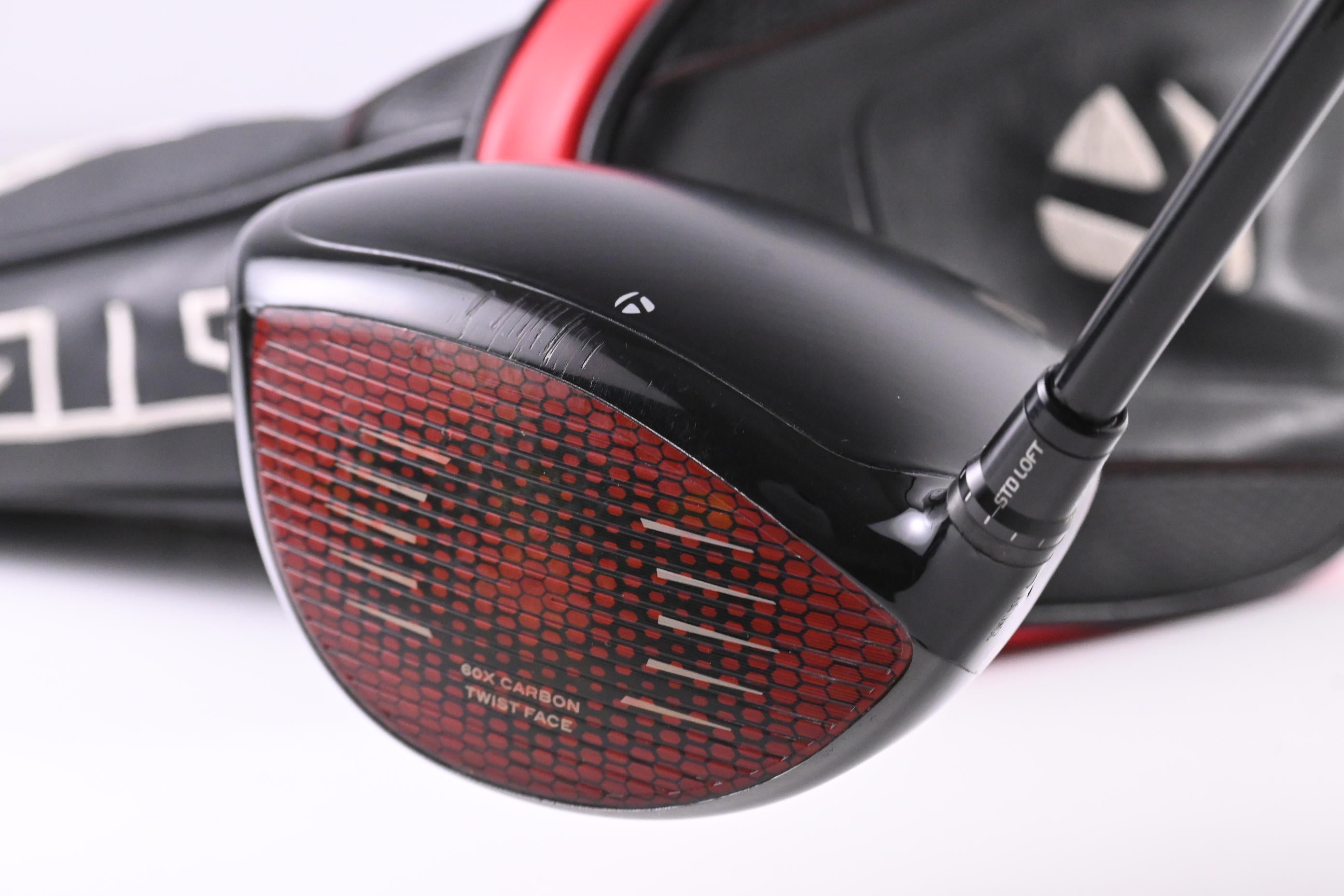 Taylormade Stealth HD Driver / 10.5 Degree / Regular Flex Fujikura Airspeeder 45