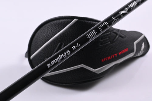Callaway Apex UW 2025 #2 Hybrid / 17 Degree / Stiff Flex Ventus Black 7 Shaft
