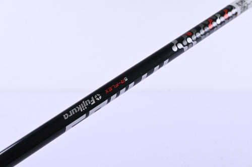 Taylormade M6 Driver / 10.5 Degree / Regular Flex Fujikura Atmos Orange 5 Shaft