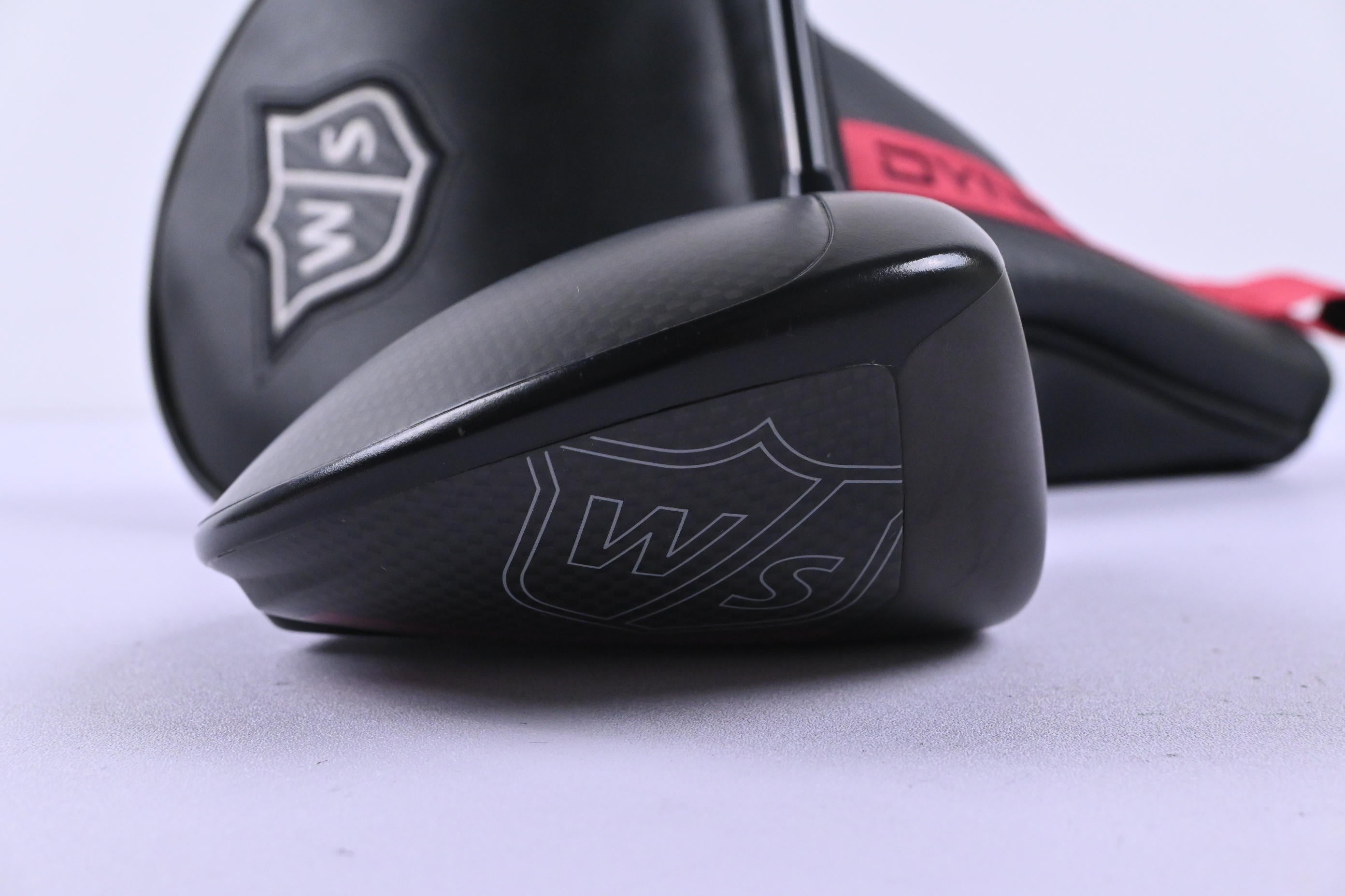 Wilson Dynapower Carbon 2023 Driver / 10.5 Degree / Stiff Flex HZRDUS Smoke RDX