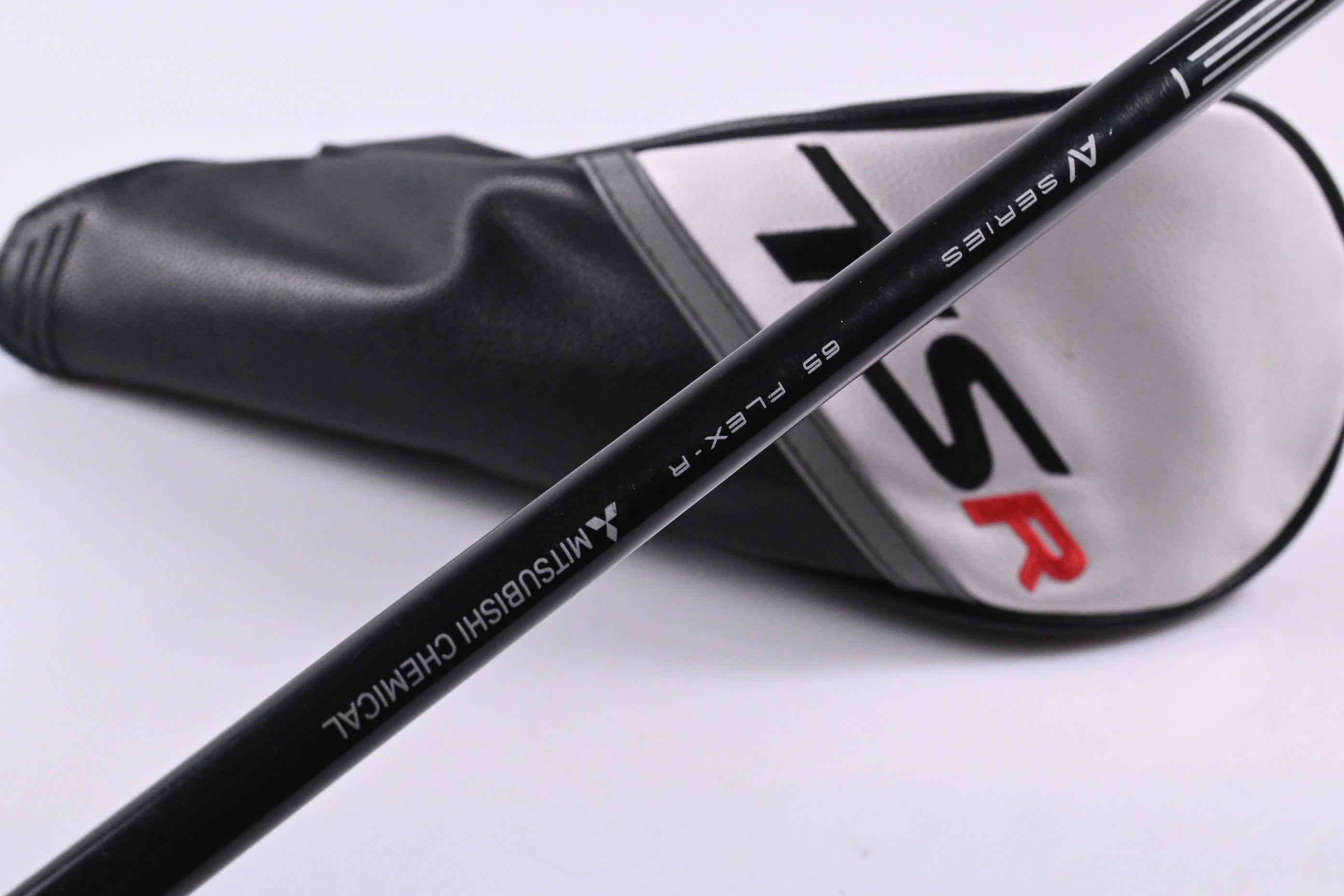 Titleist TSR2 #3 Wood / 15 Degree / Regular Flex Tensei AV Blue 65 Shaft