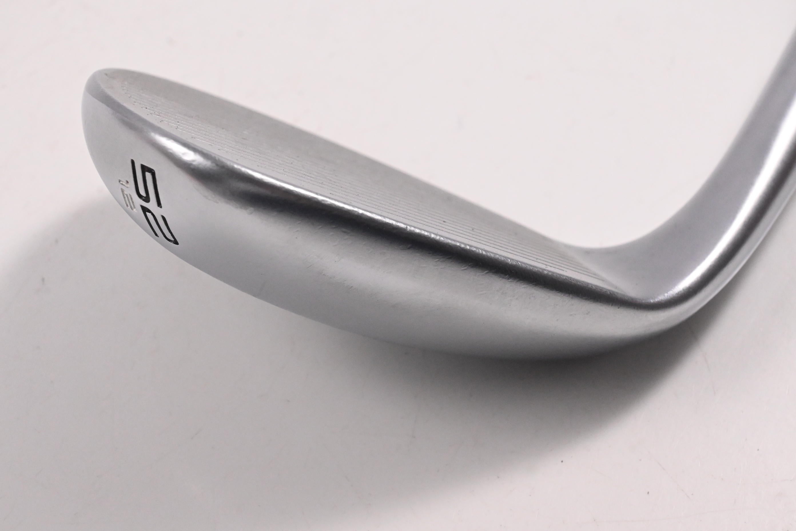 Cleveland CBX Full Face 2 Gap Wedge / 52 Degree / Wedge Flex Catalyst Spinner 80