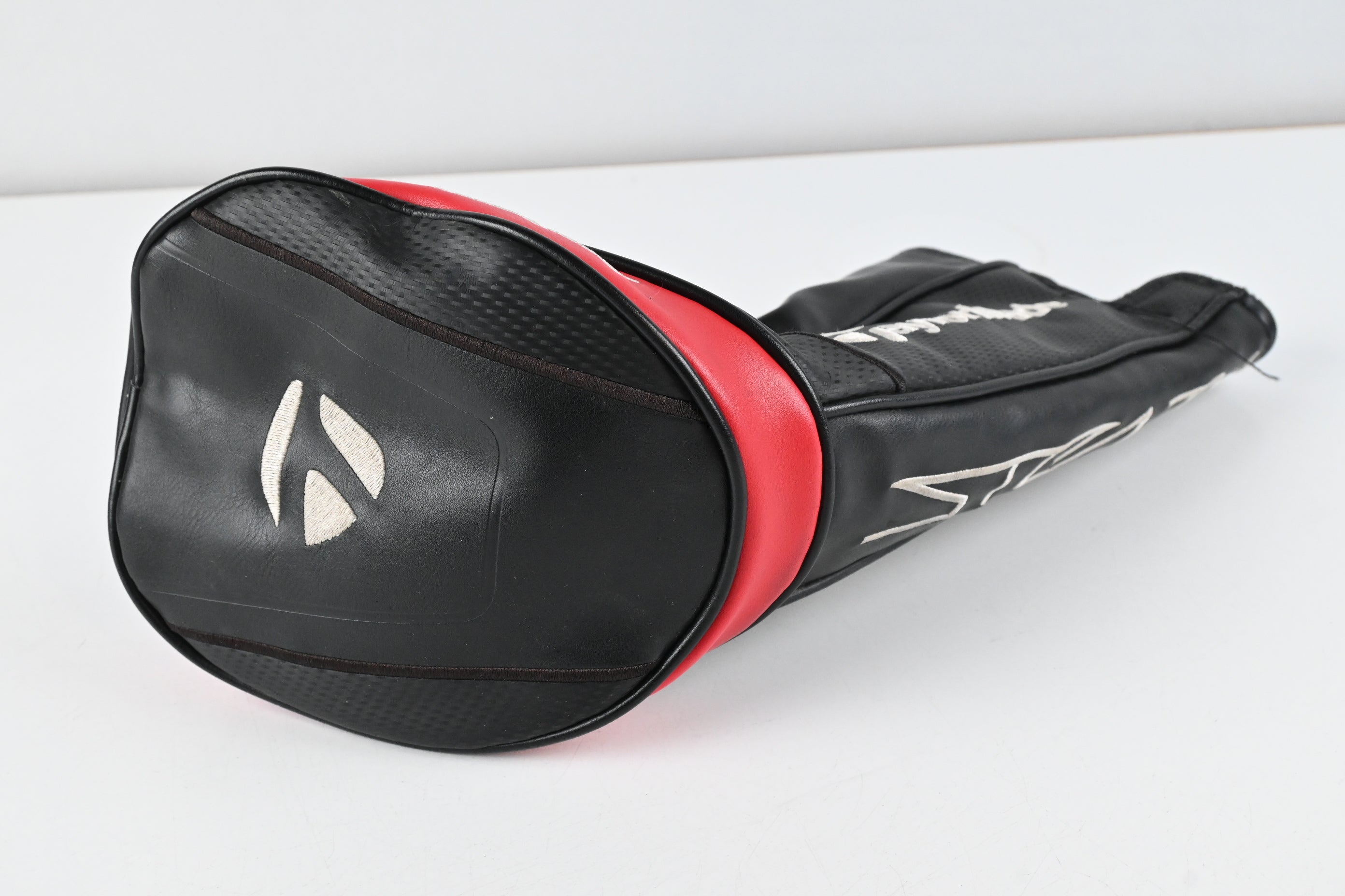 Taylormade Stealth Plus Driver / 10.5 Degree / Stiff Flex Hzrdus Smoke Red RDX 60