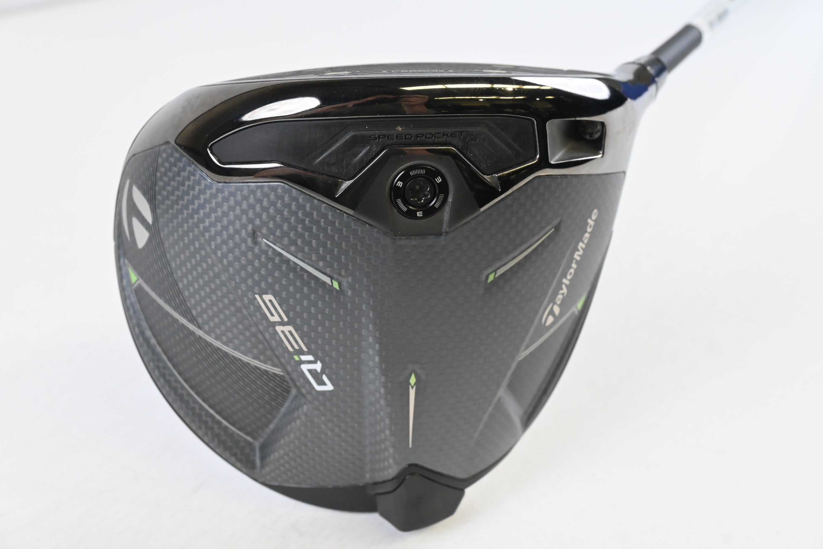 Taylormade Qi35 Driver / 10.5 Degree / Stiff Flex Kai'li CB Blue Dark Waves 60