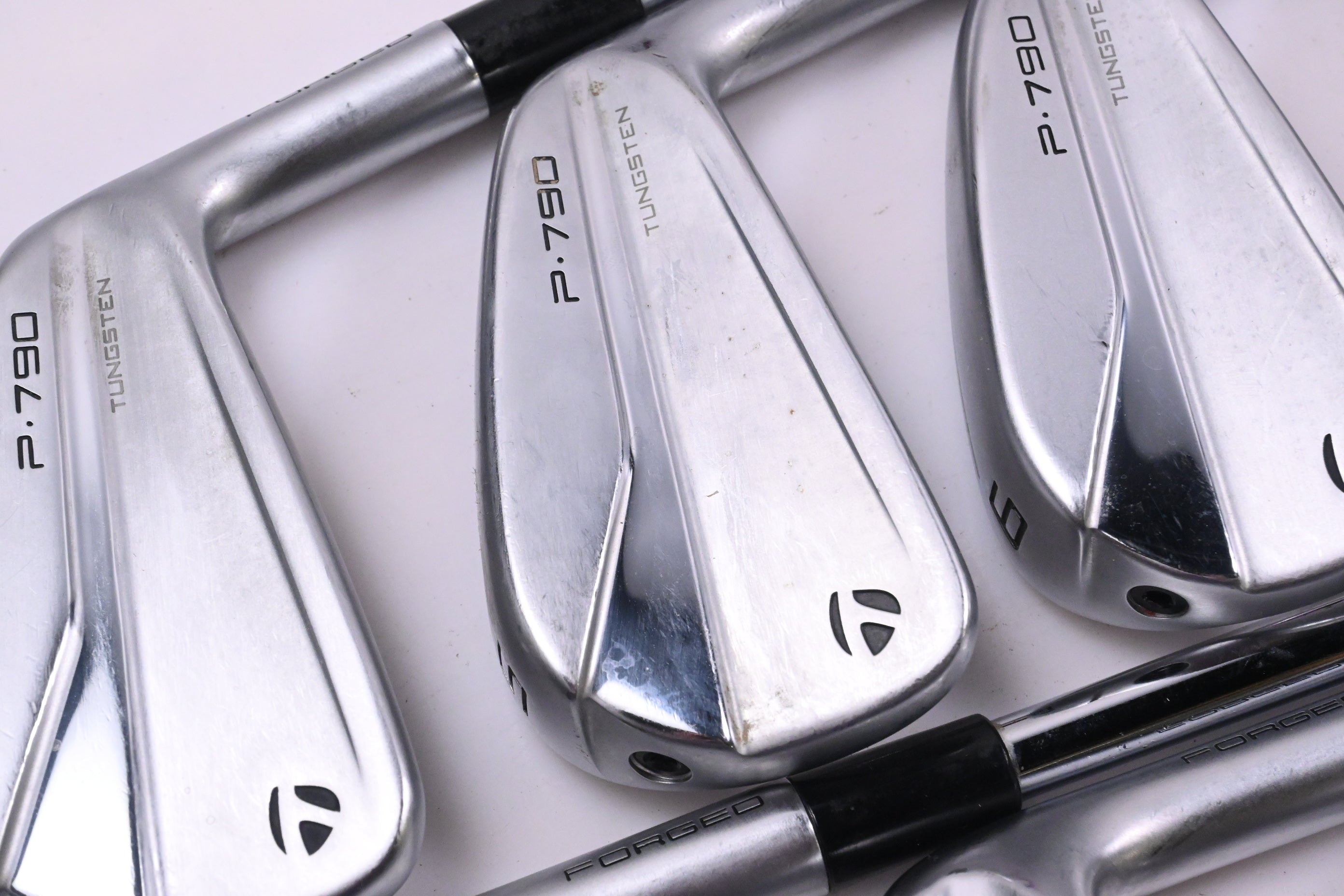 Taylormade P790 2021 Irons / 4-PW+GW / Stiff Flex Project X Shafts
