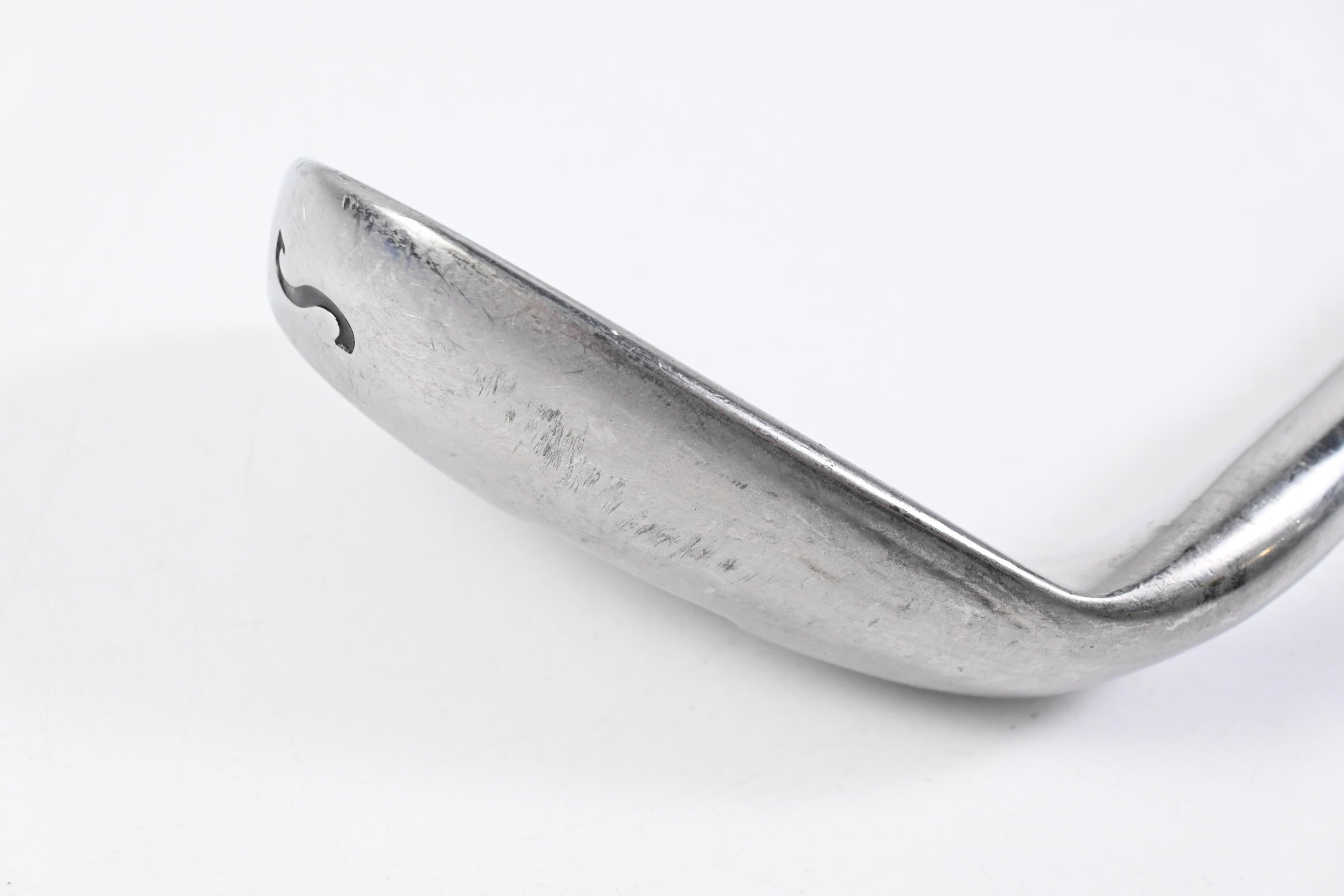 Wilson D350 Sand Wedge / 55 Degree / Regular Flex UST Mamiya Elements Chrome 59