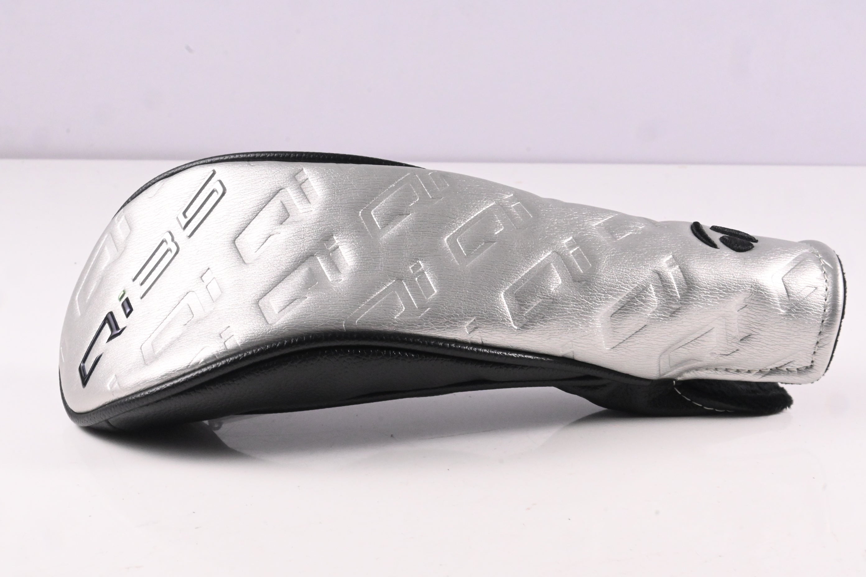 Taylormade Qi35 #3 Hybrid / 19 Degree / Stiff Flex Fujikura Ventus Blue 7 Shaft