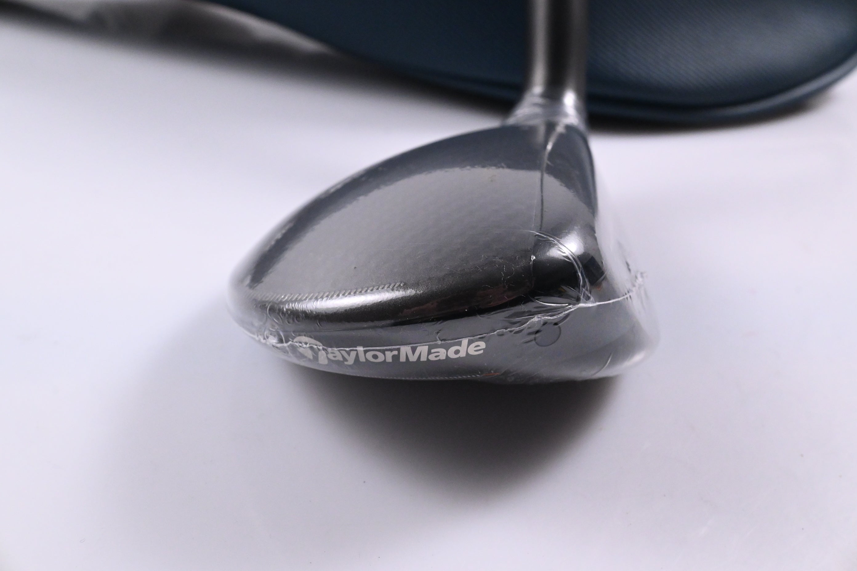 Ladies Taylormade Qi4D Max Lite #5 Hybrid / 26 Degree / Ladies Flex Reax 40 Shaft