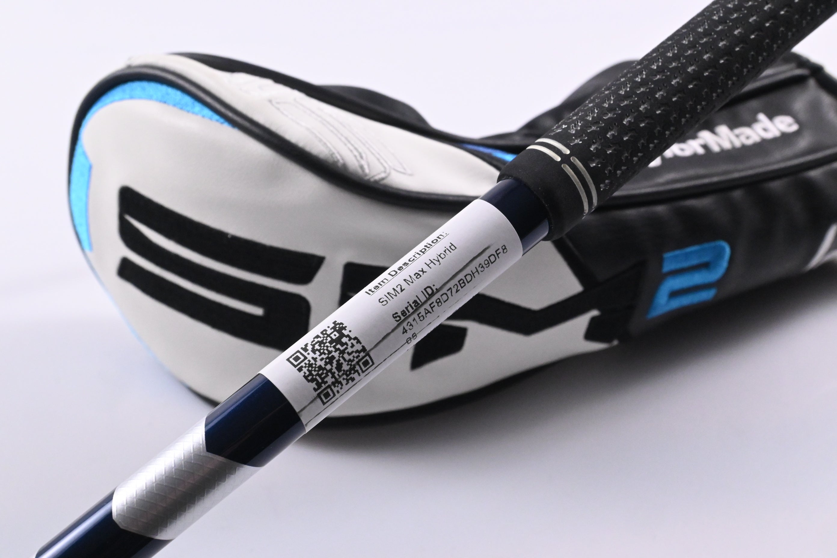 Taylormade SIM2 Max #3 Hybrid / 19 Degree / Regular Flex Ventus Blue 6 Shaft