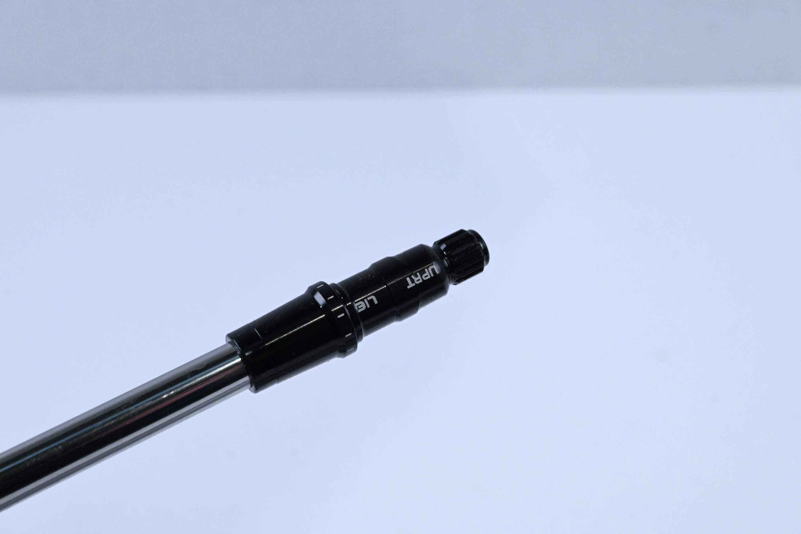 Accra TZ Five 60 Driver Shaft / Regular Flex / Taylormade 2nd Gen