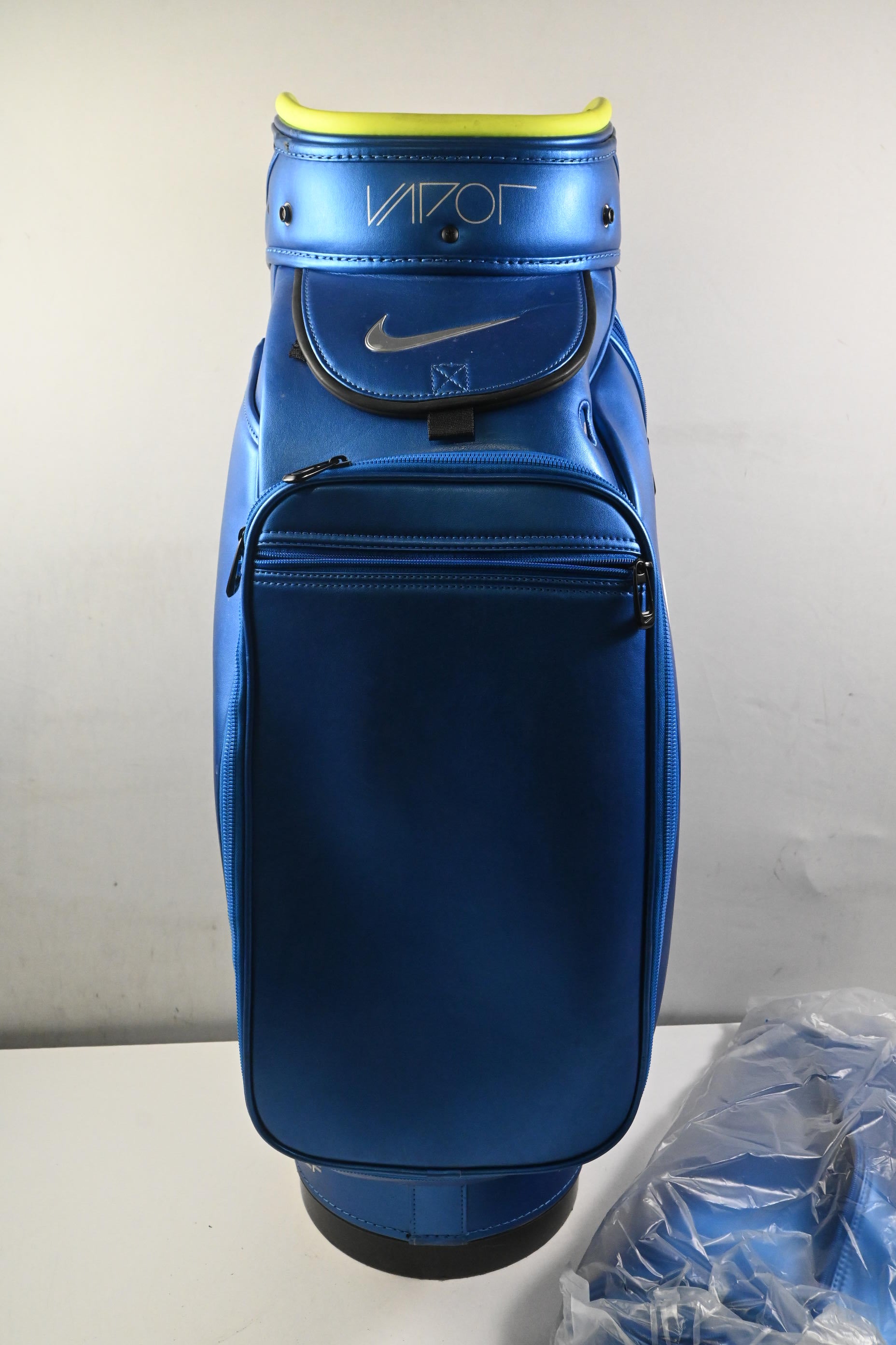 Nike Vapor RZN Tour Bag / 6-Way Divider / Blue, Silver & Neon