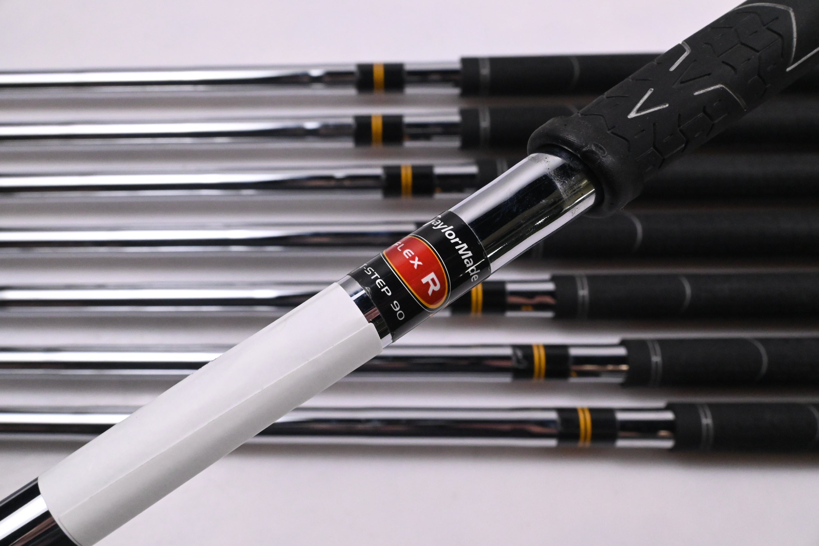 Taylormade R7 Irons / 4-PW+AW / Regular Flex T-Step 90 Shafts