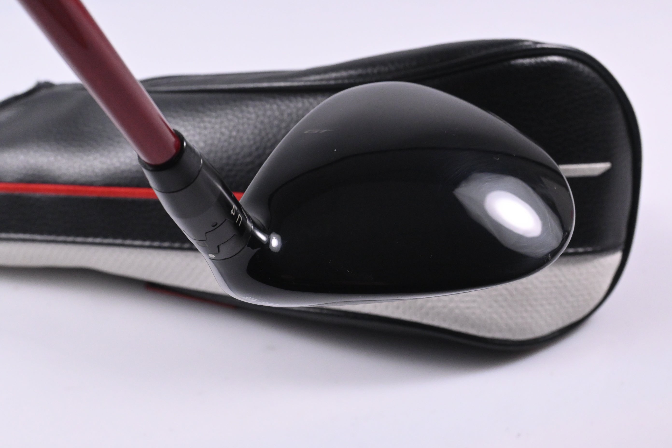 Titleist GT2 #3 Wood / 16.5 Degree / Regular Flex Project X Denali Red 60 Shaft