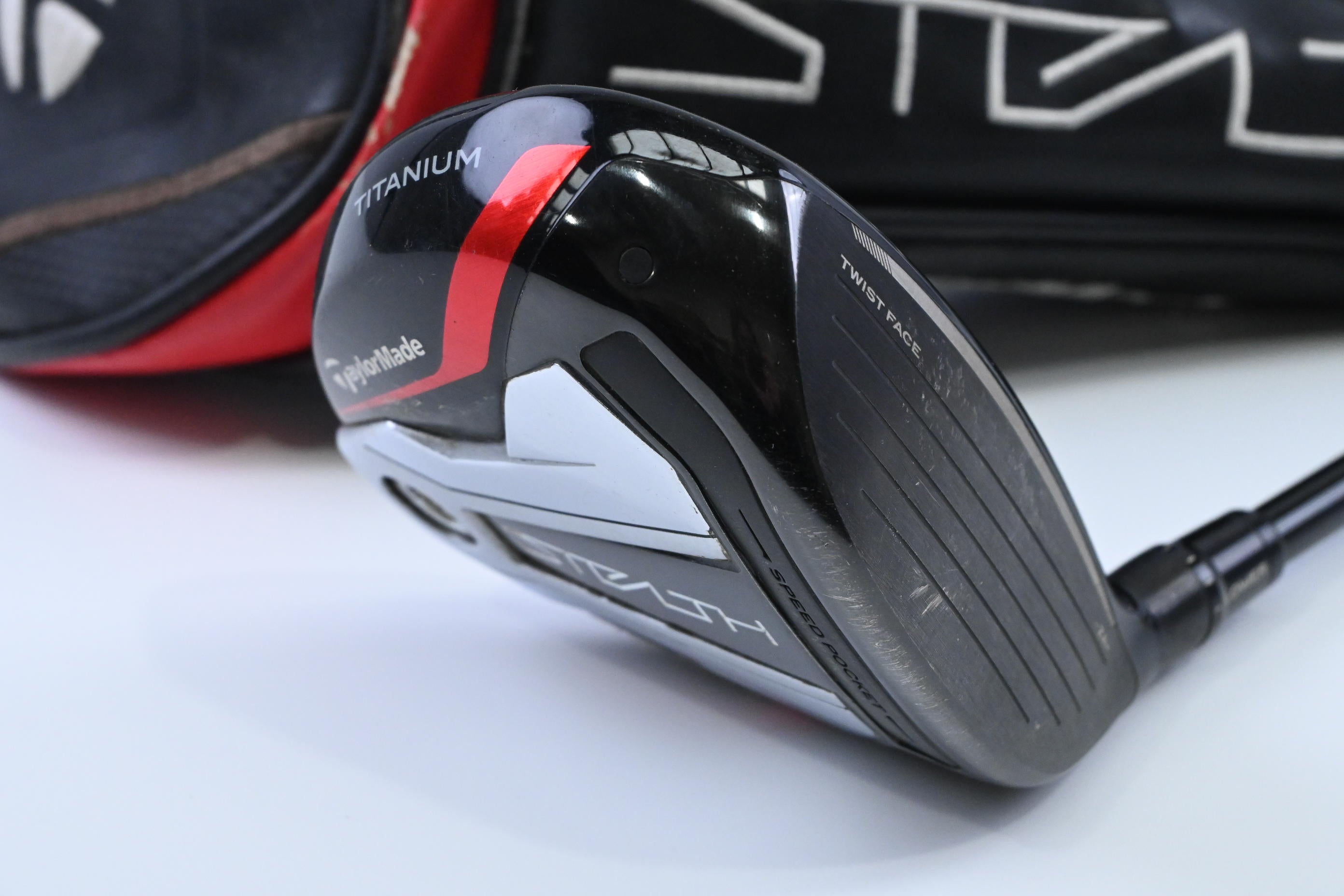 Taylormade Stealth Plus #3 Wood / 15 Degree / Stiff Flex HZRDUS Smoke Red RDX 75