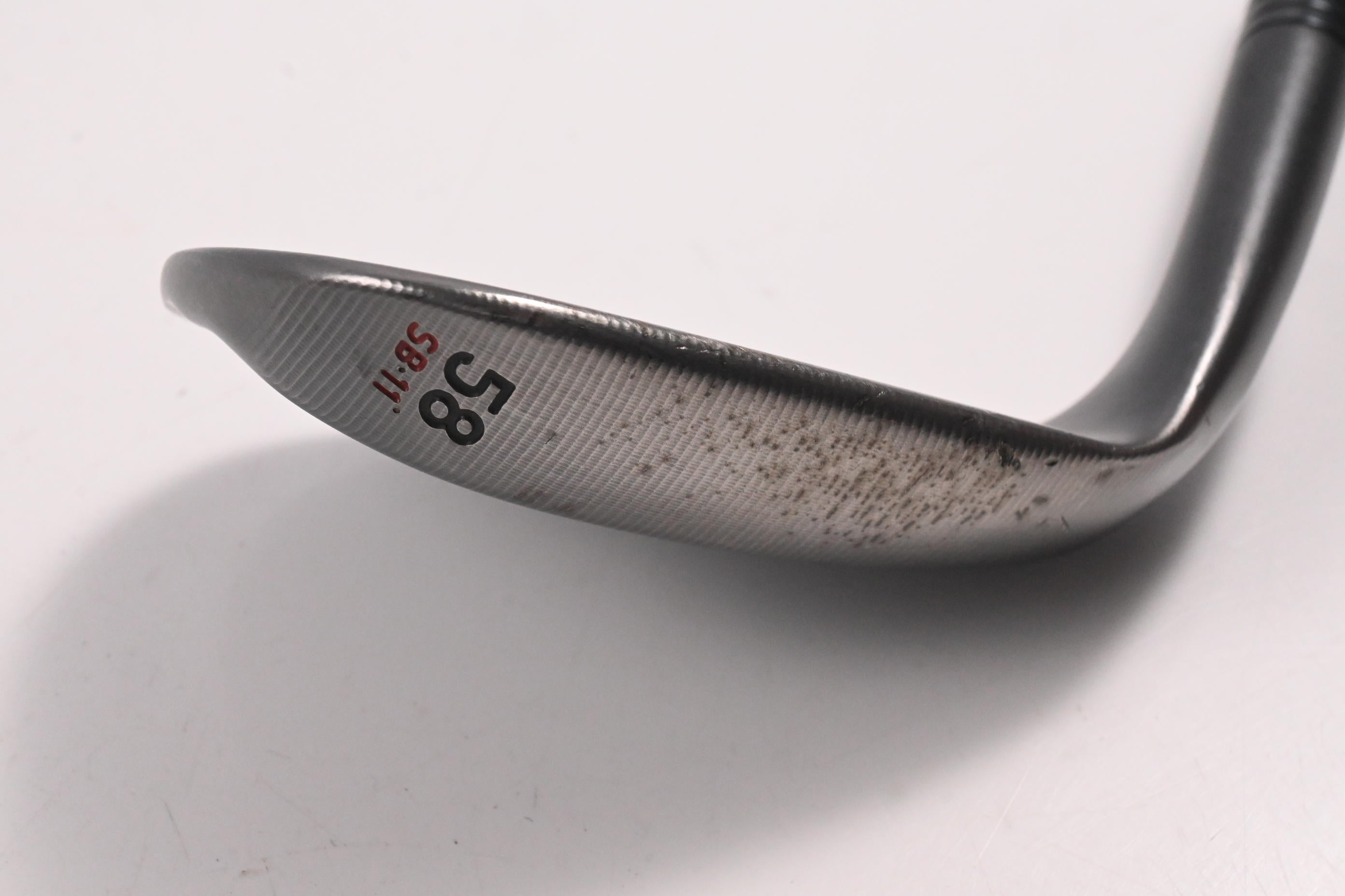 Taylormade Milled Grind 2 Black Lob Wedge / 58 Degree / Stiff Flex Dynamic Gold