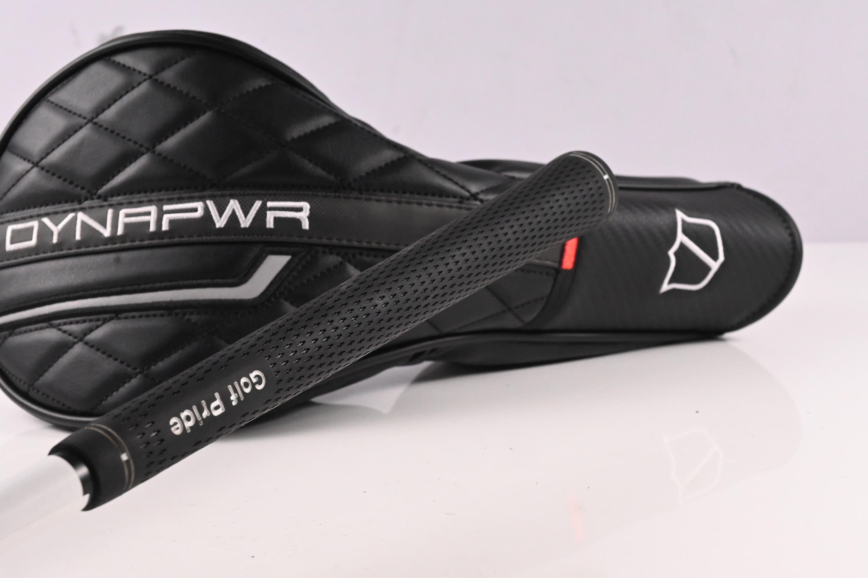 Wilson DYNAPWR 2025 Carbon Driver / 9 Degree / Stiff Flex HZRDUS Black 60